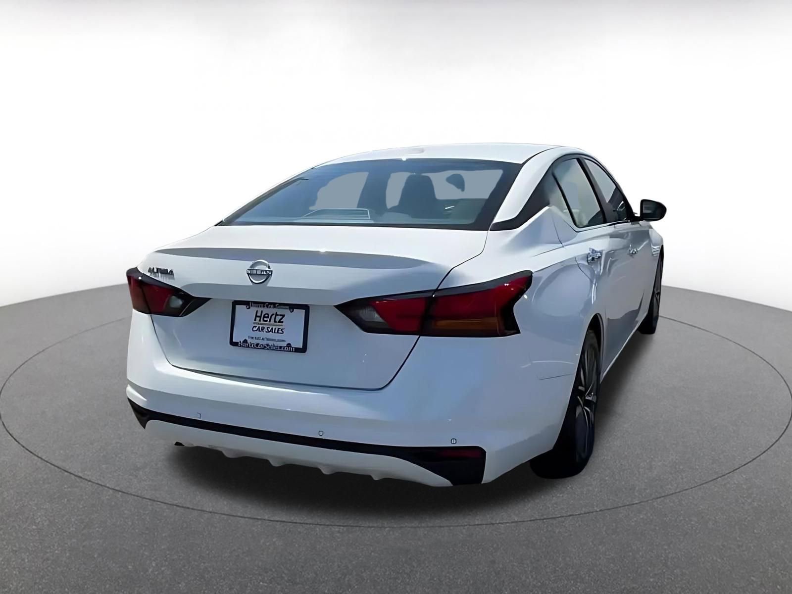 Thumbnail: 2025 Nissan Altima - 15
