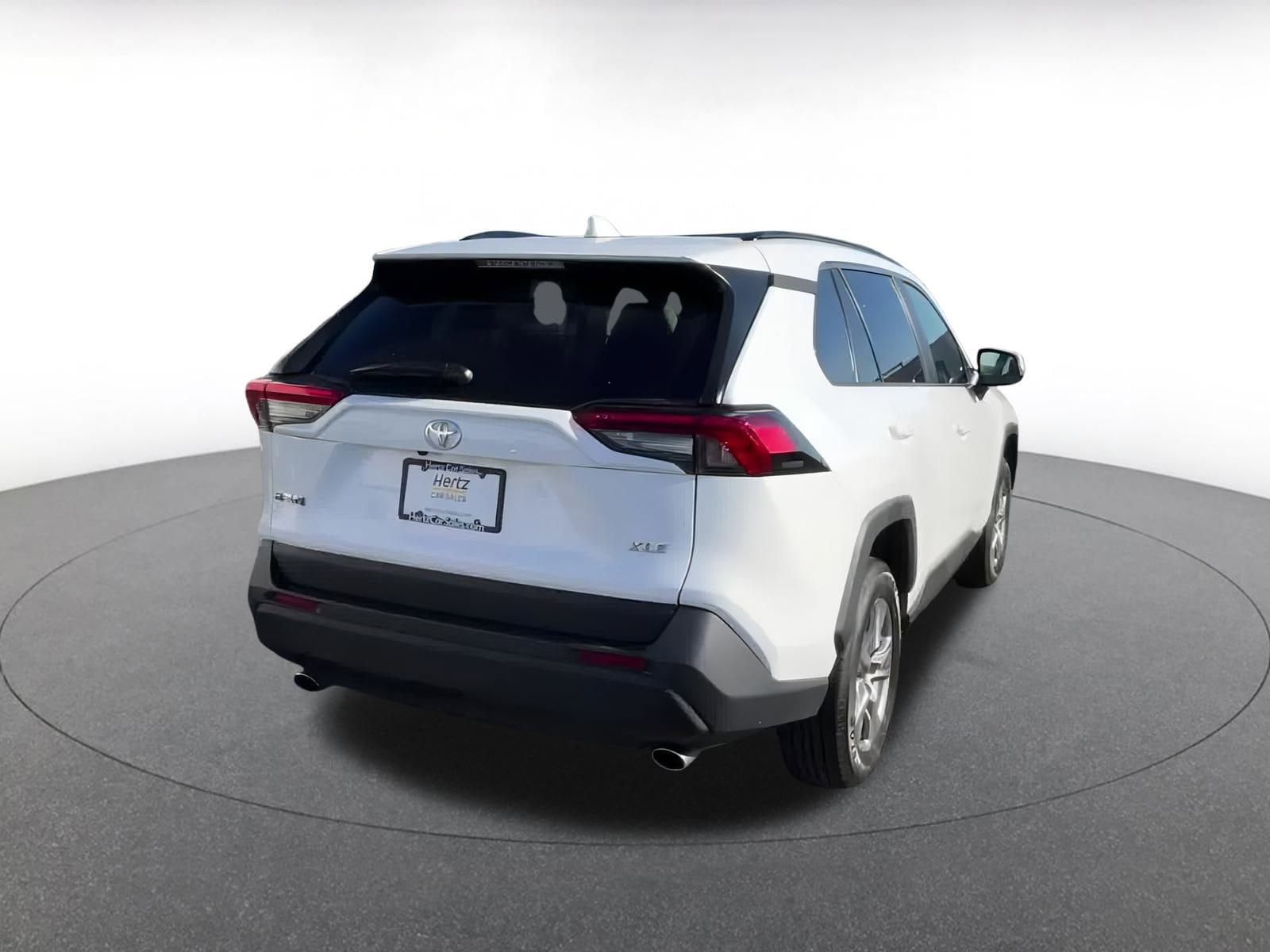 Thumbnail: 2024 Toyota RAV4 - 12