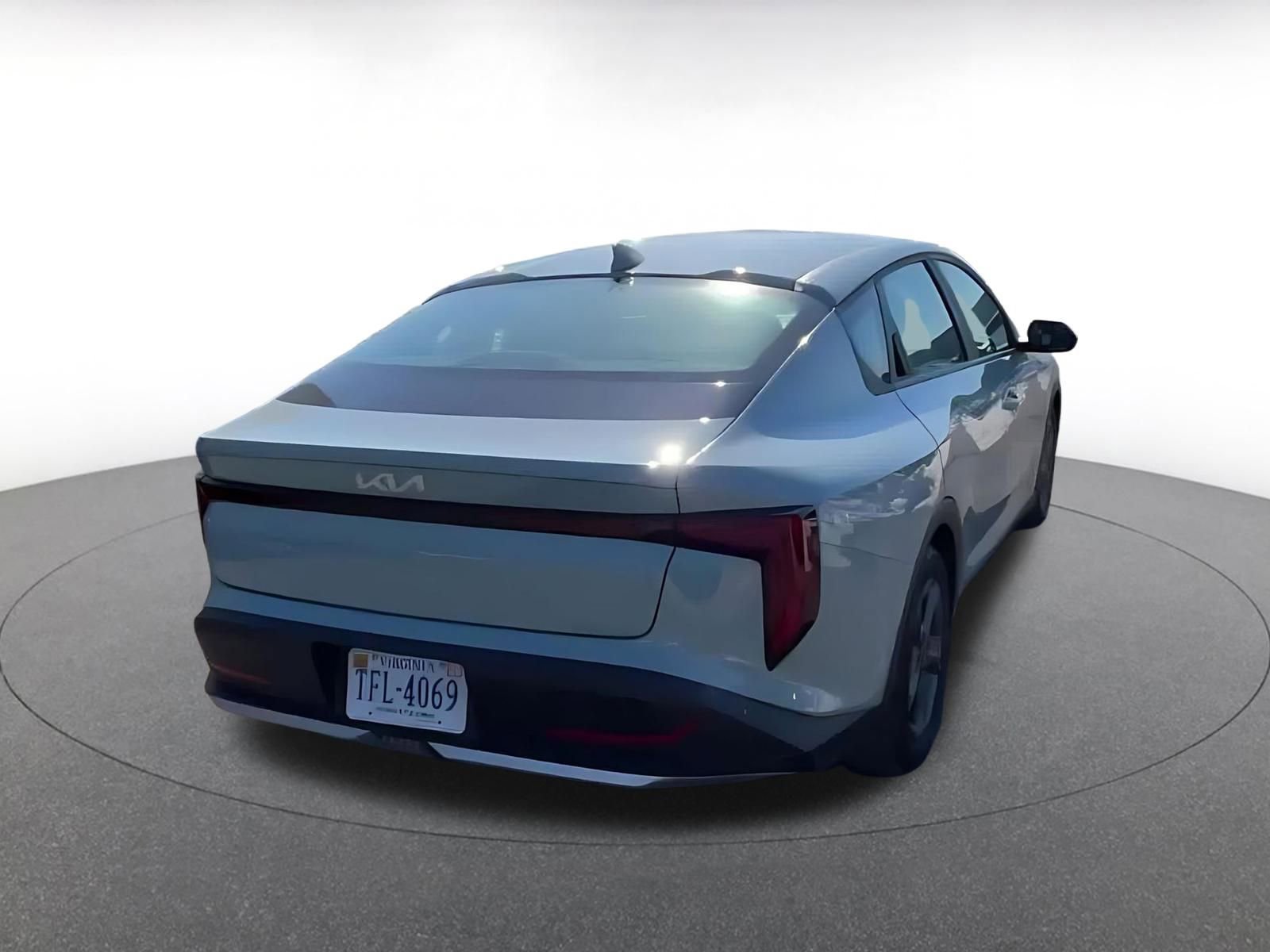 Thumbnail: 2025 Kia K4 - 12