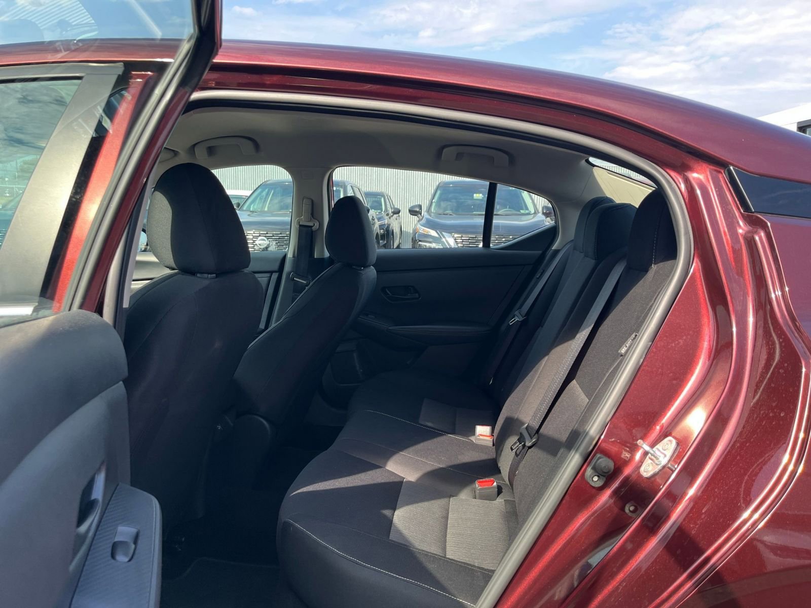 Thumbnail: 2024 Nissan Sentra - 25