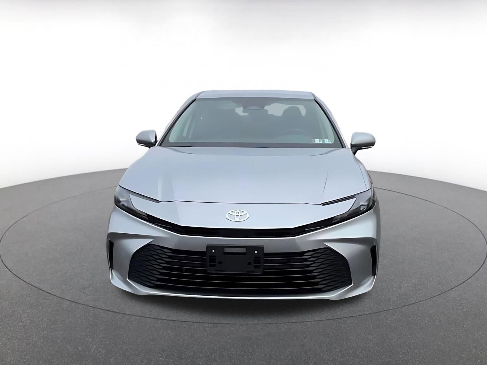 Thumbnail: 2025 Toyota Camry - 5