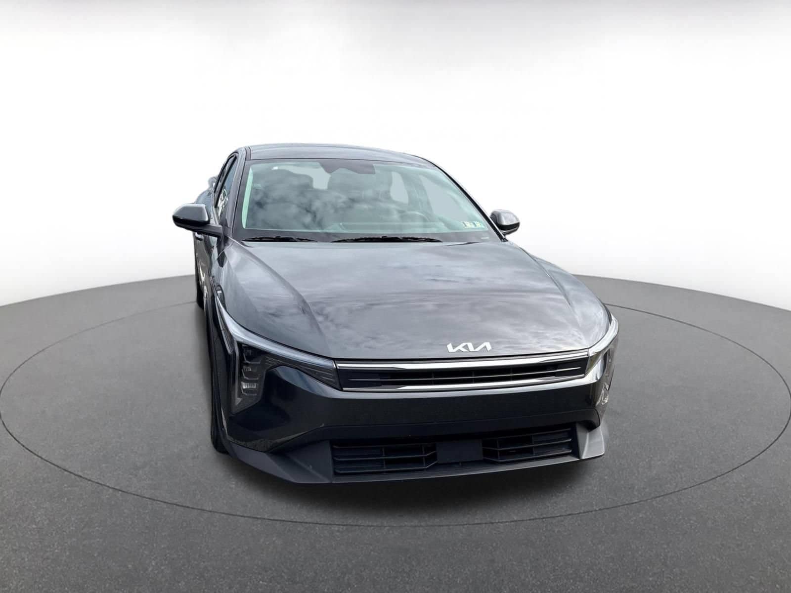 Thumbnail: 2025 Kia K4 - 2