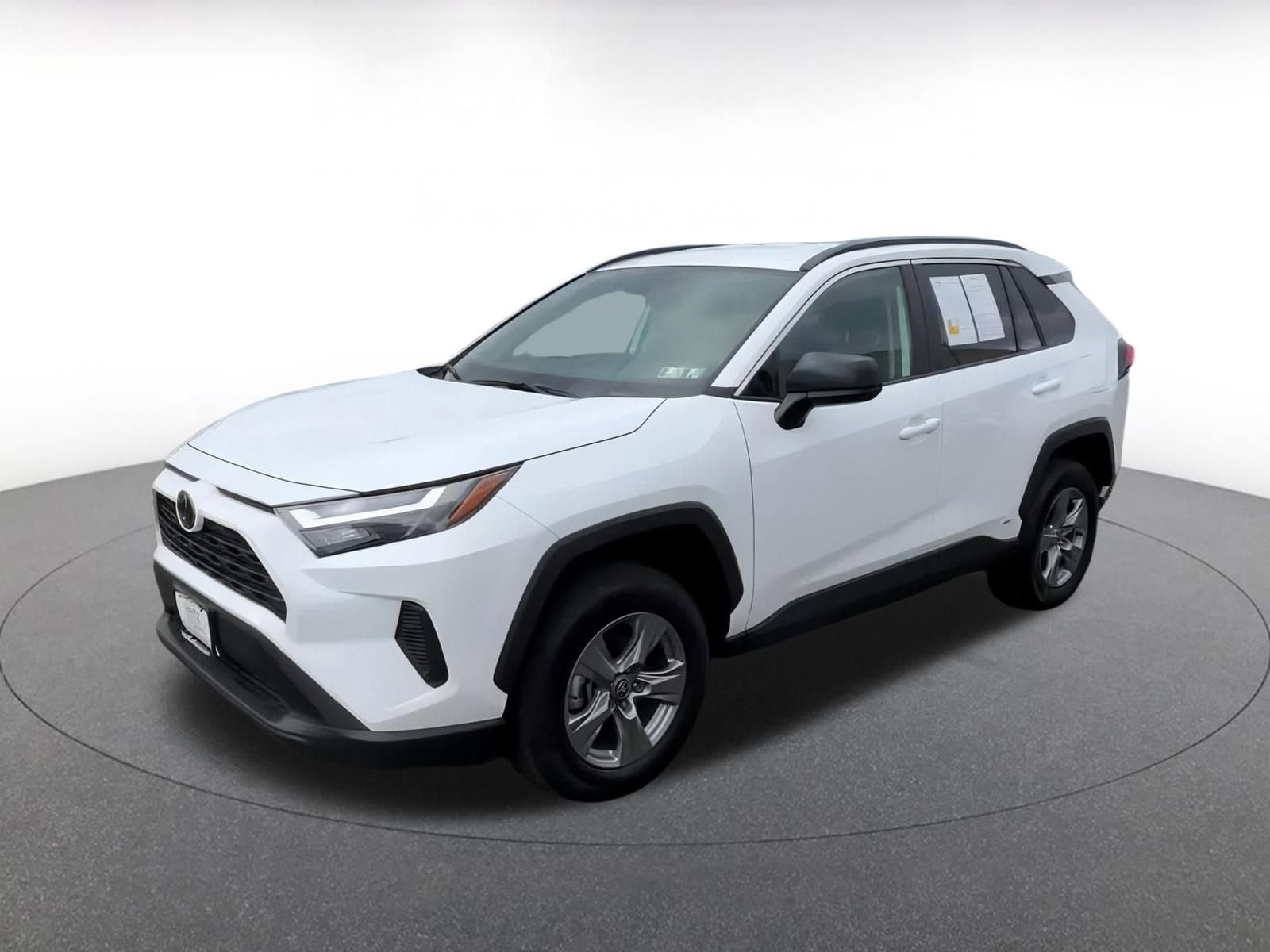 Thumbnail: 2025 Toyota RAV4 - 7