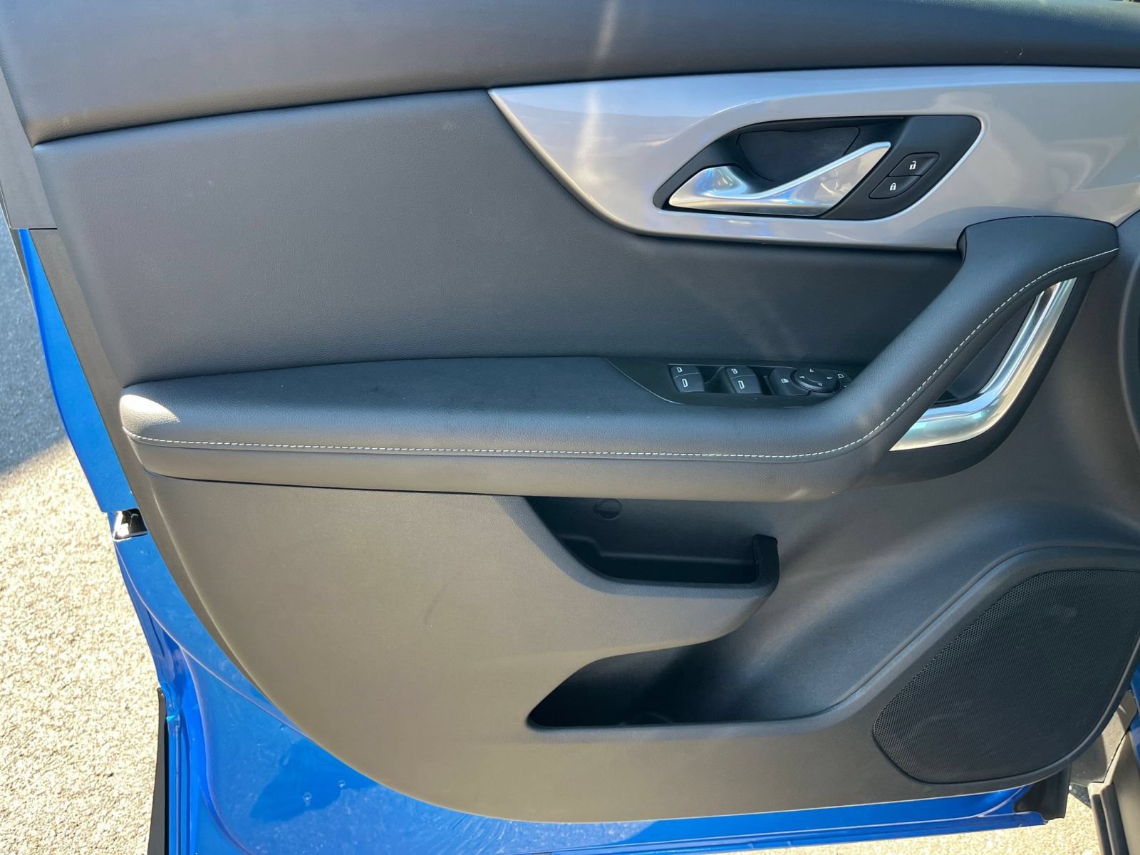 Thumbnail: 2025 Chevrolet Blazer - 18