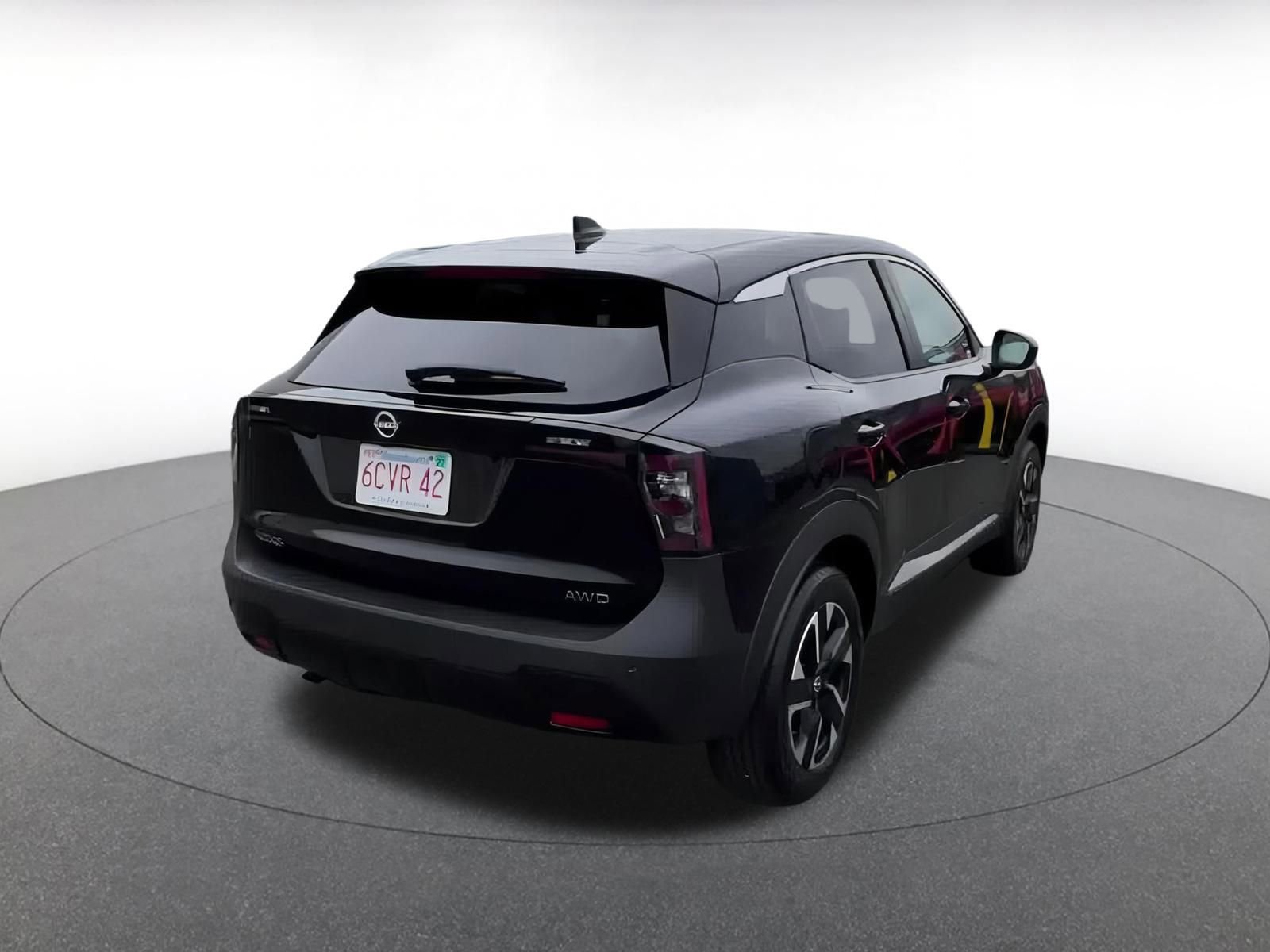 Thumbnail: 2025 Nissan Kicks - 13