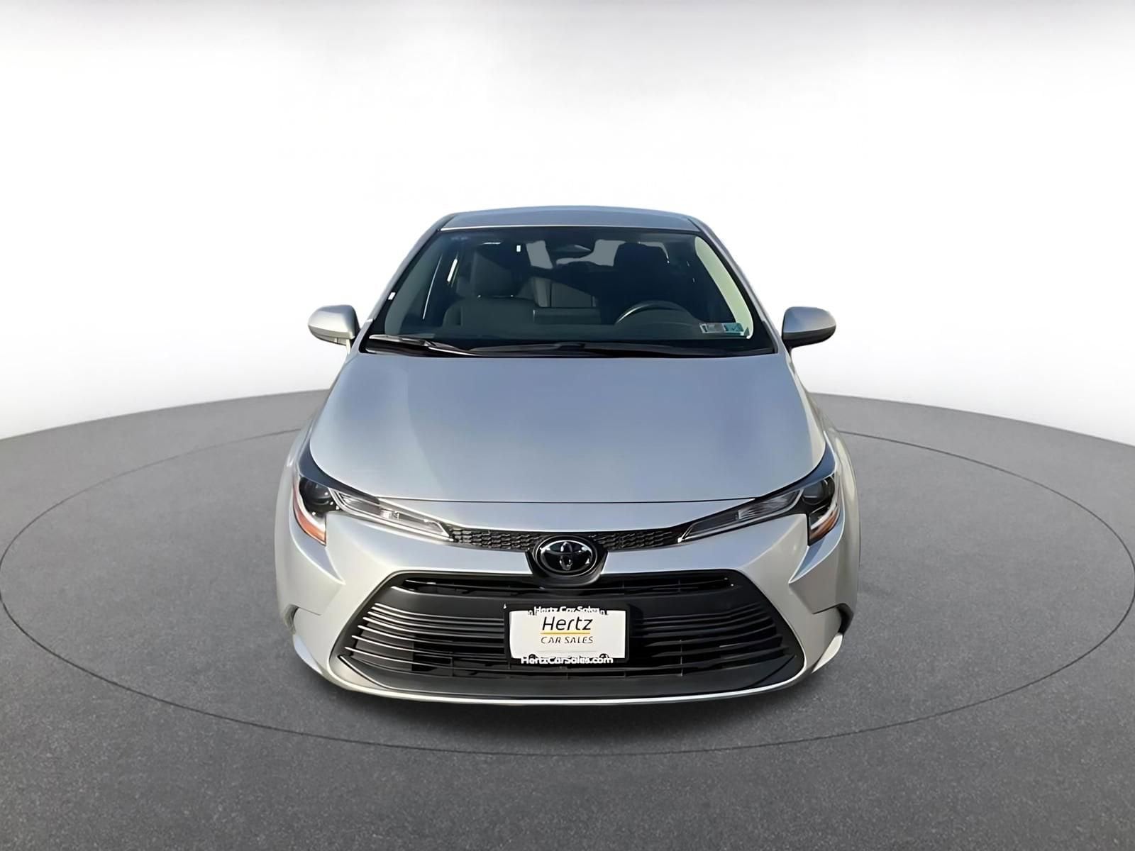 Thumbnail: 2025 Toyota Corolla - 3