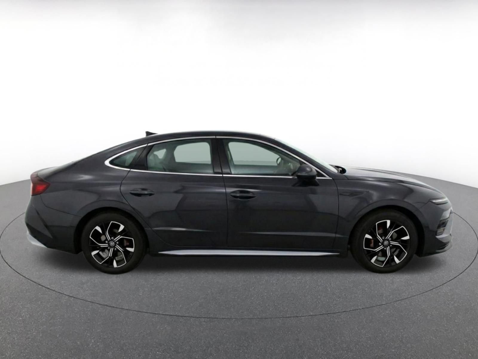 Thumbnail: 2025 Hyundai Sonata - 18