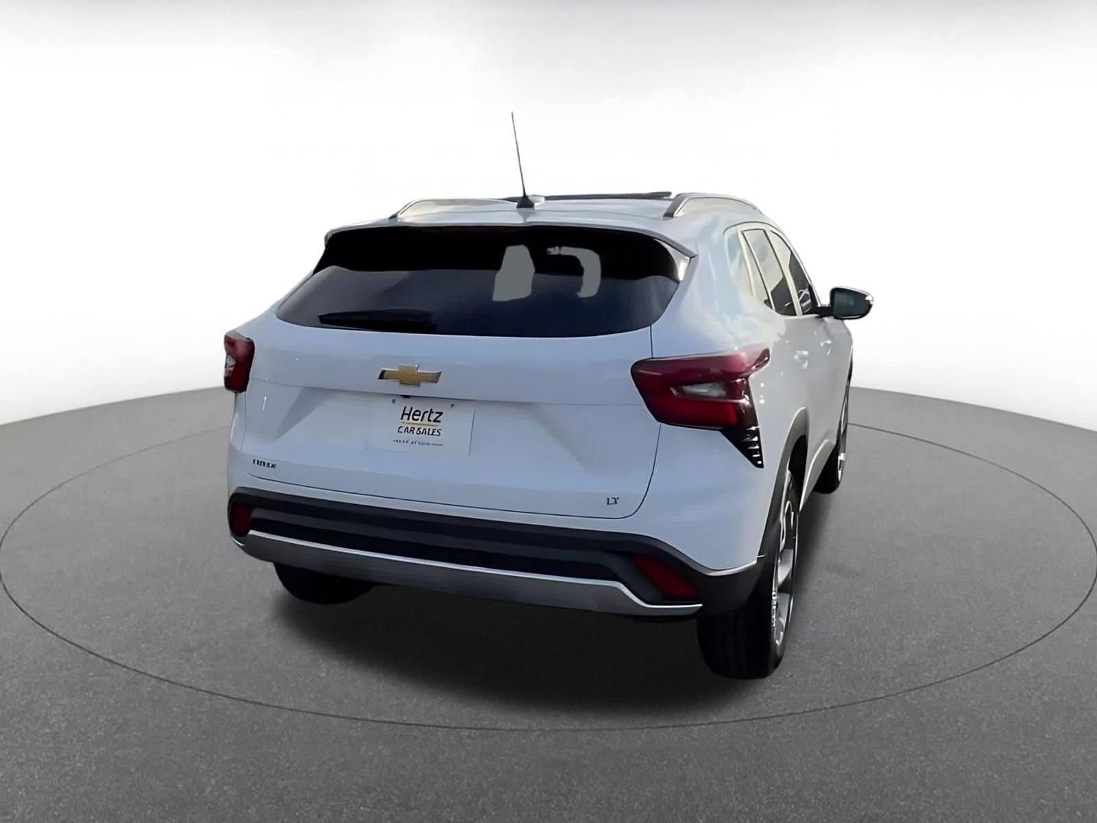 Thumbnail: 2025 Chevrolet Trax - 13