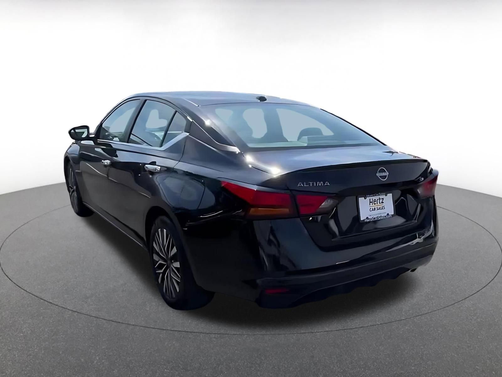 Thumbnail: 2025 Nissan Altima - 11