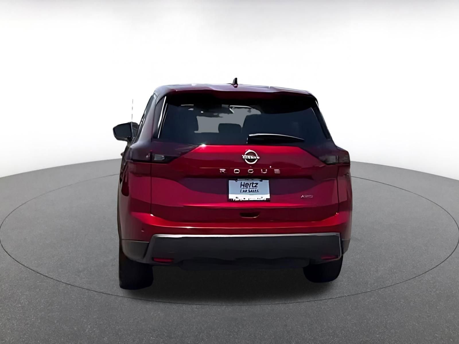 Thumbnail: 2025 Nissan Rogue - 10