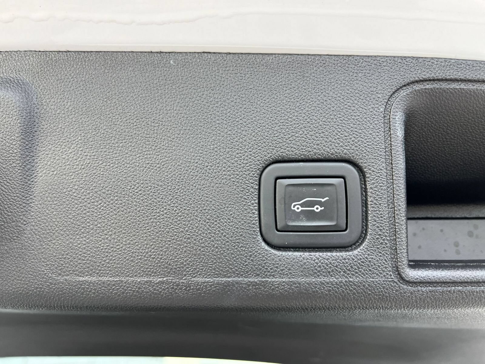 Thumbnail: 2024 GMC Terrain - 19