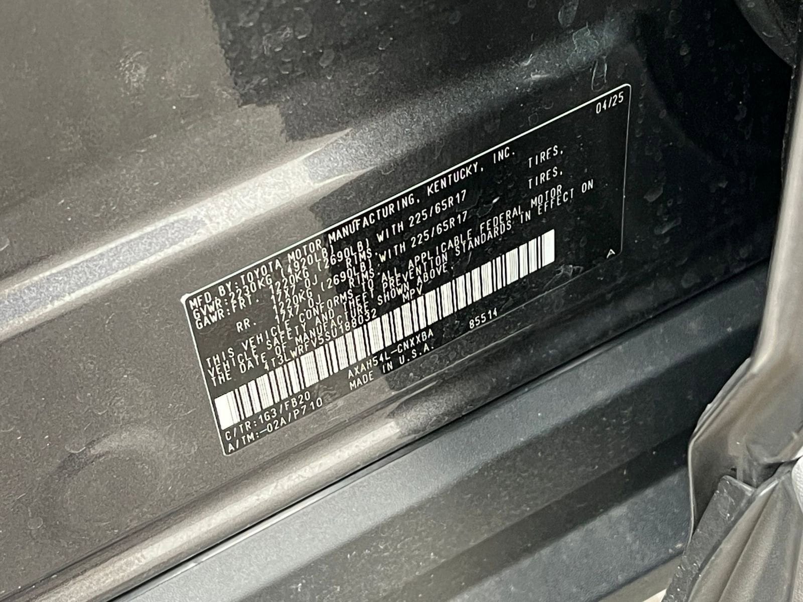 Thumbnail: 2025 Toyota RAV4 - 28