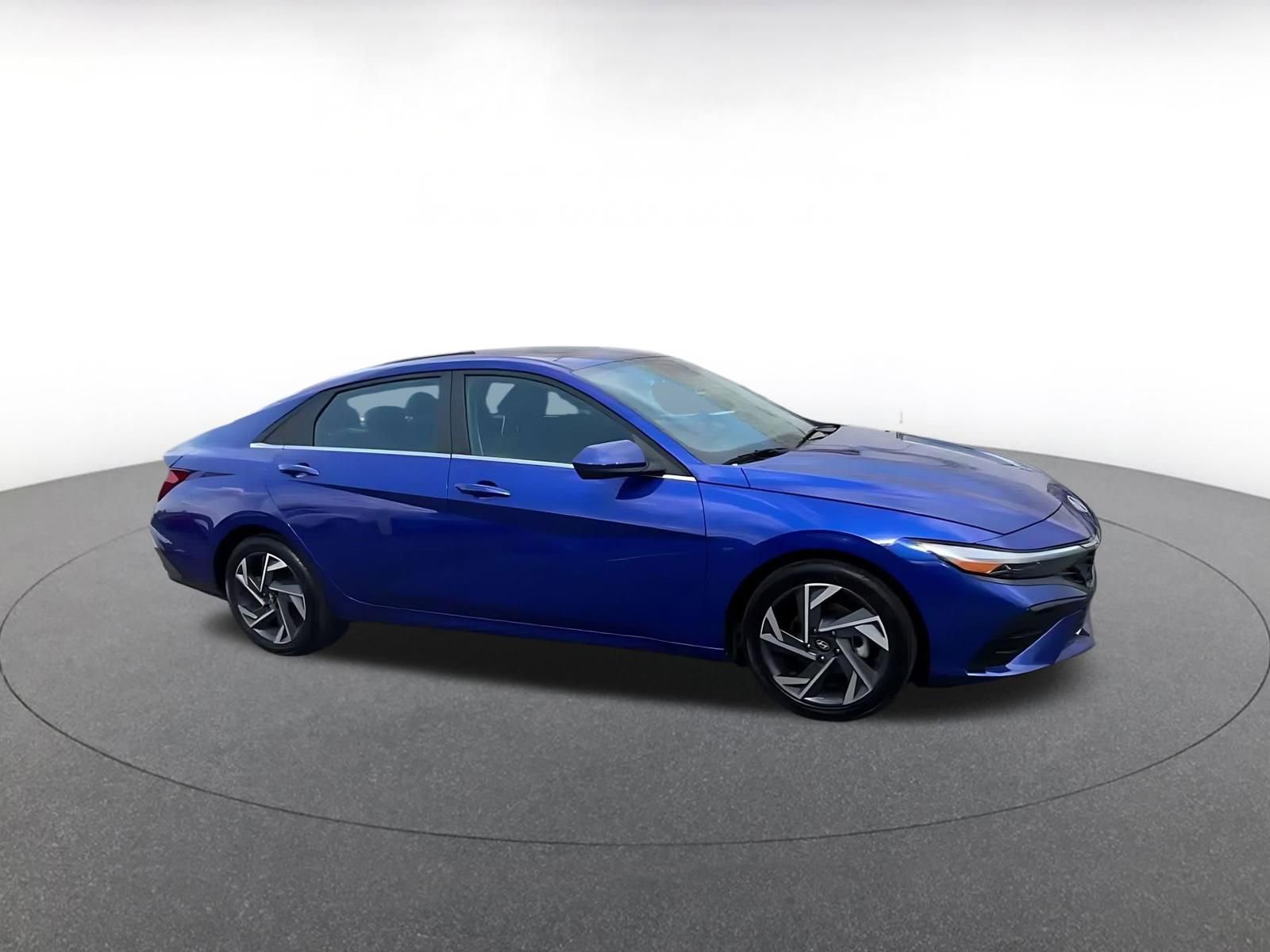 Thumbnail: 2025 Hyundai Elantra - 2