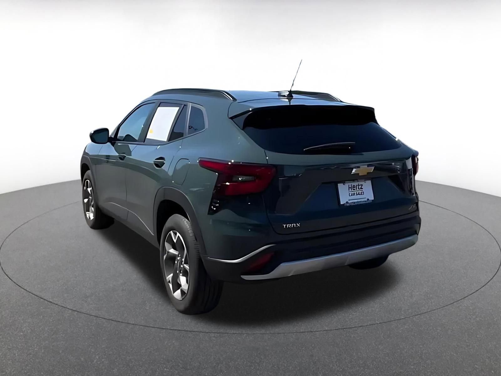 Thumbnail: 2025 Chevrolet Trax - 11