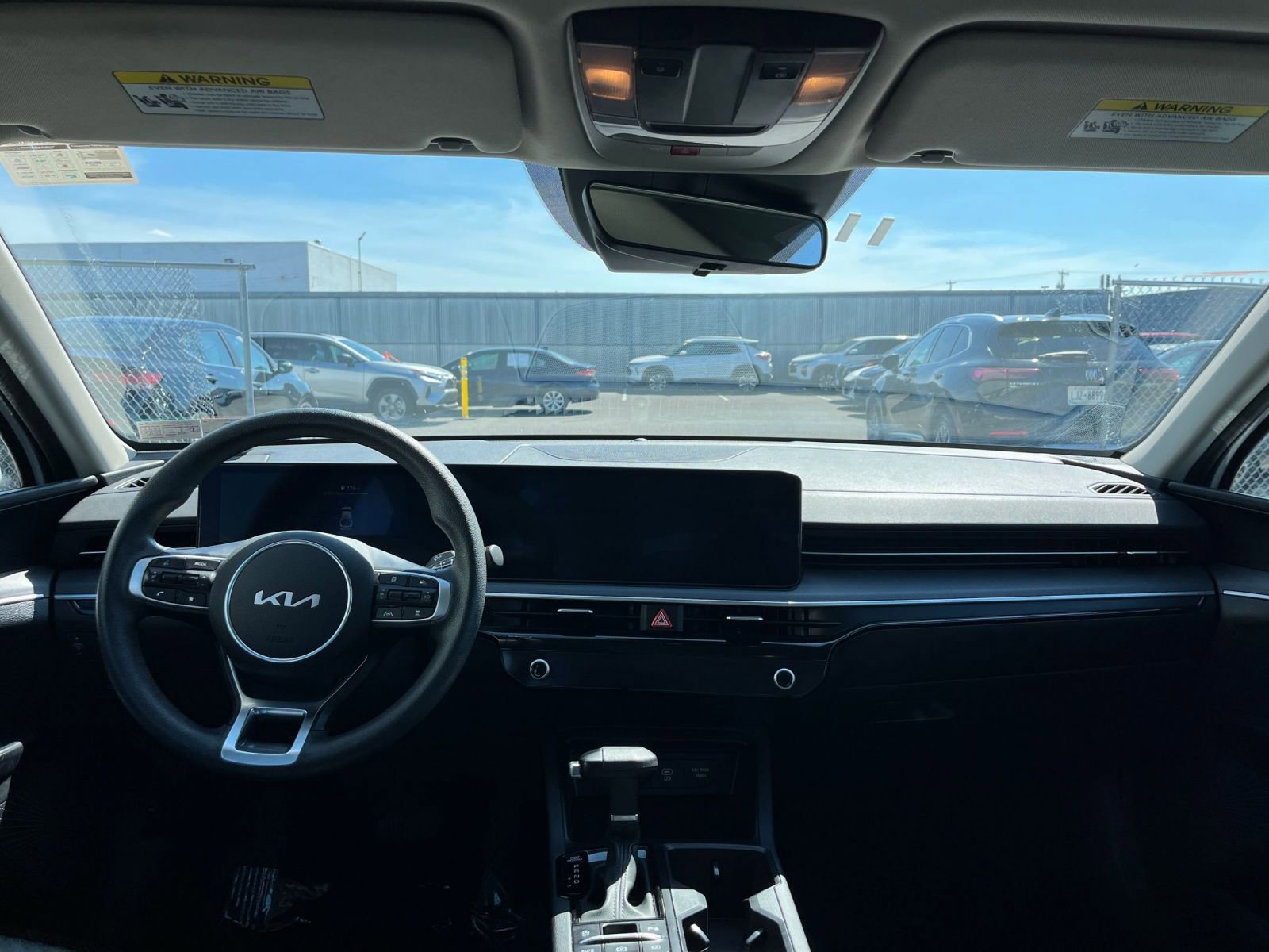 Thumbnail: 2025 Kia K5 - 33
