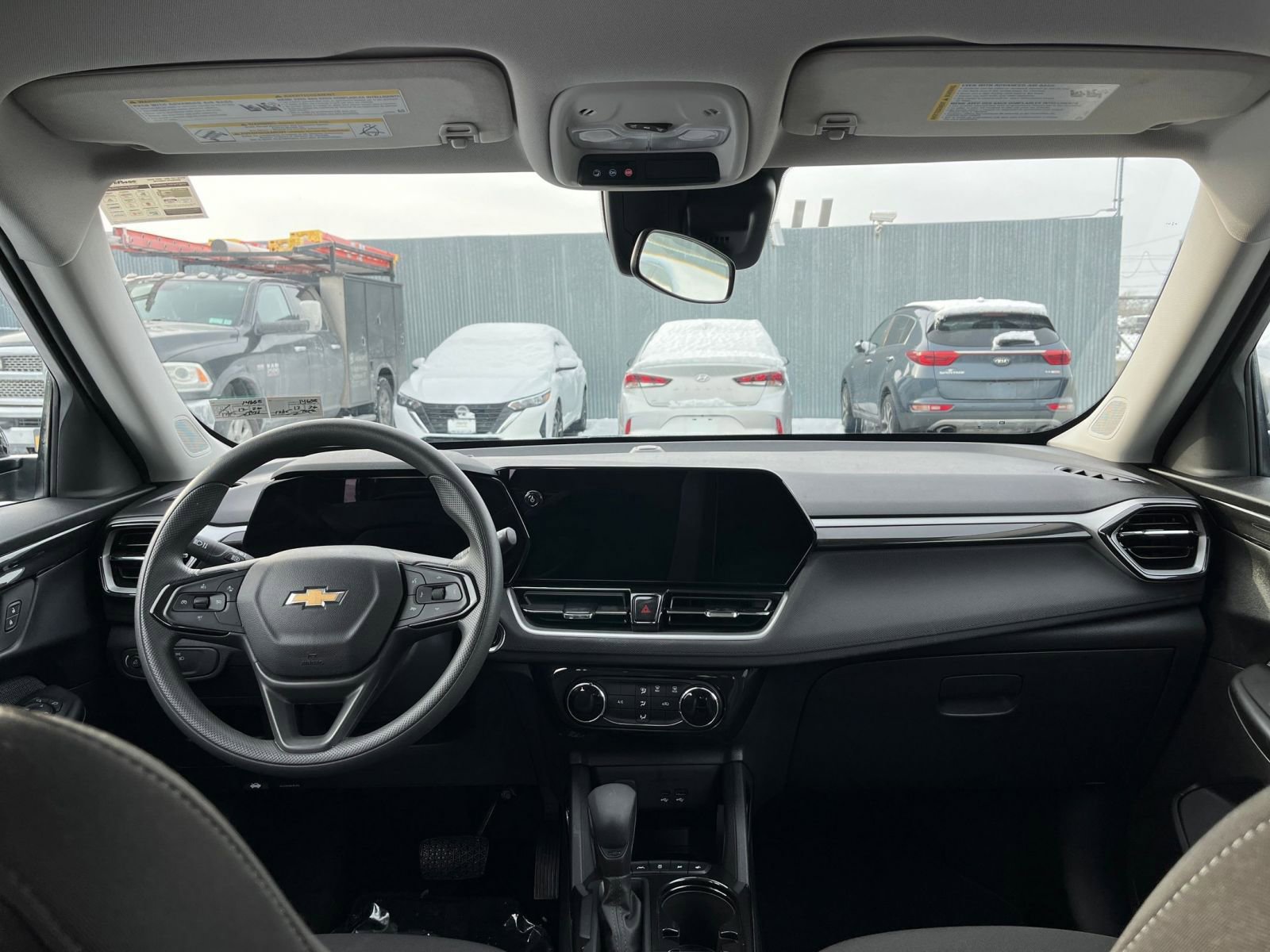 Thumbnail: 2025 Chevrolet TrailBlazer - 31