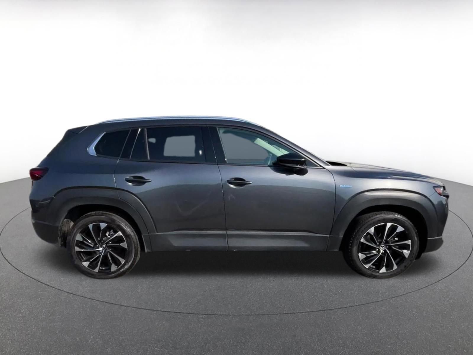Thumbnail: 2025 Mazda CX-50 - 16