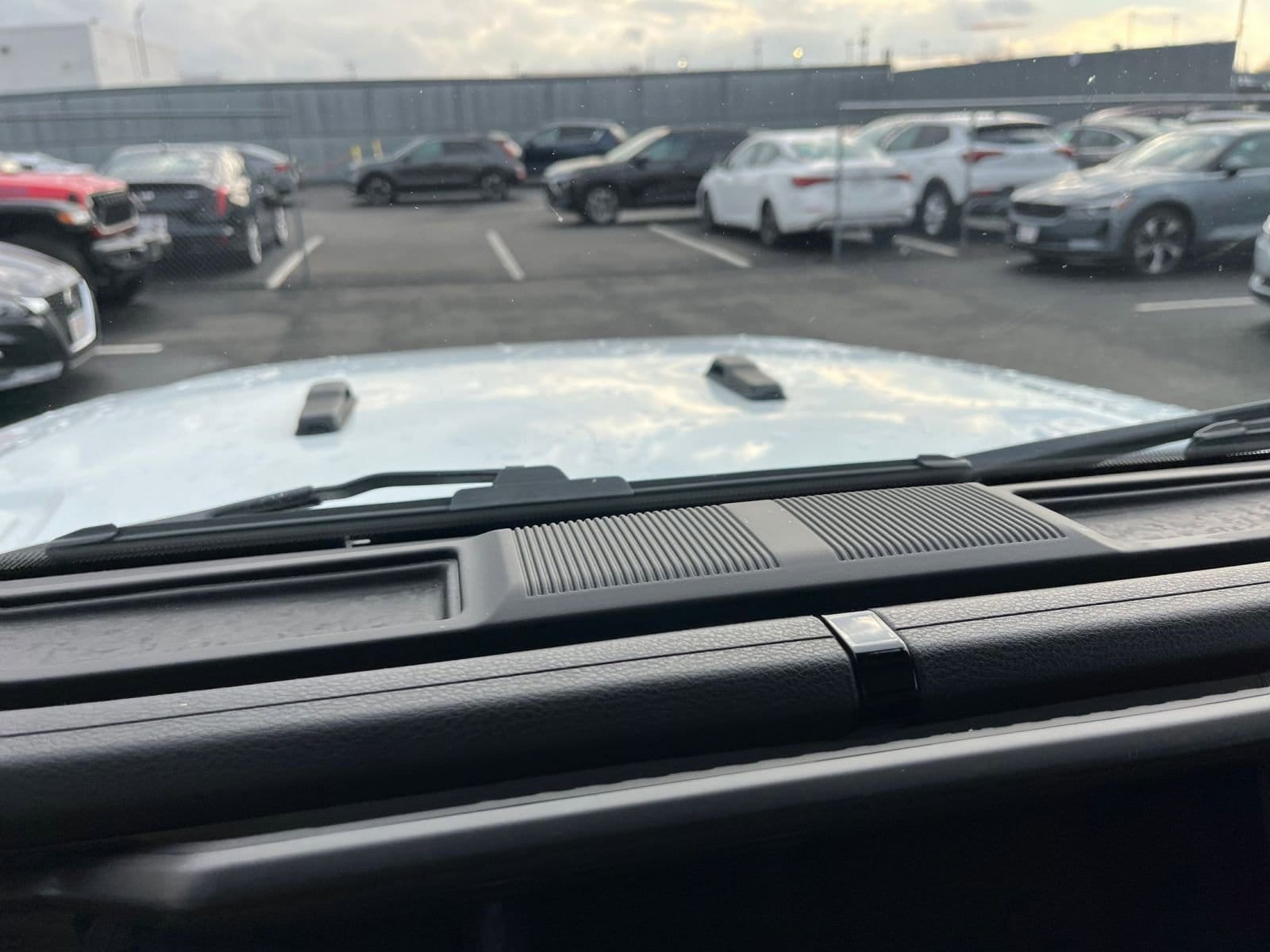 Thumbnail: 2025 Jeep Wrangler - 18