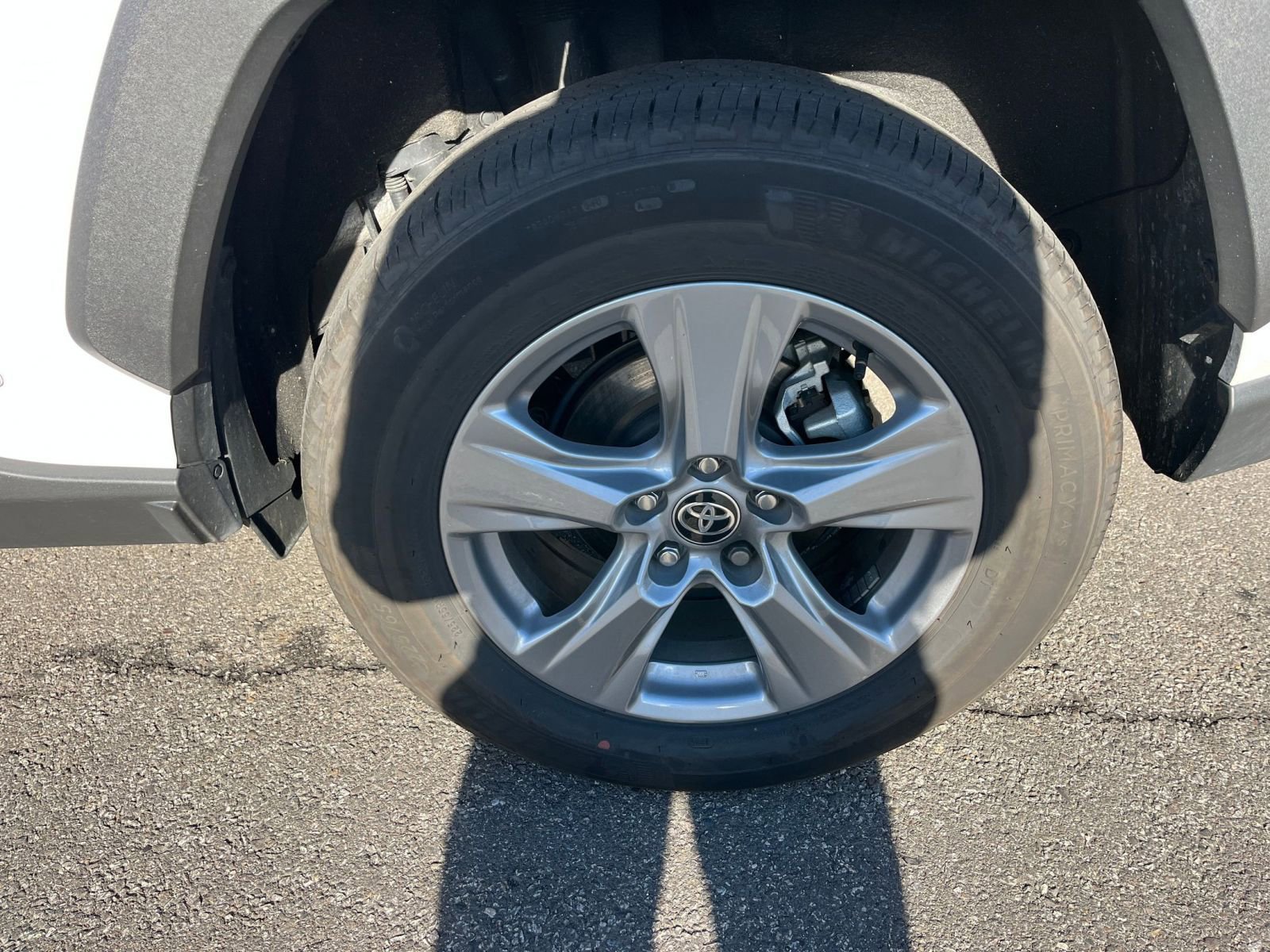 Thumbnail: 2025 Toyota RAV4 - 29