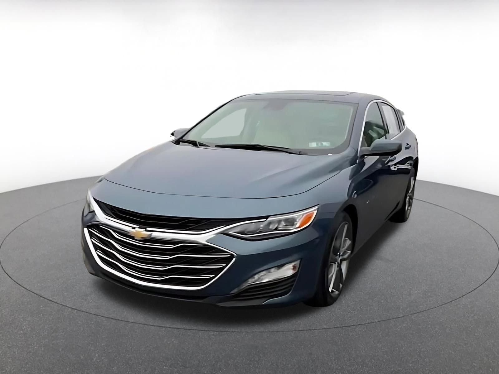 Thumbnail: 2024 Chevrolet Malibu - 6