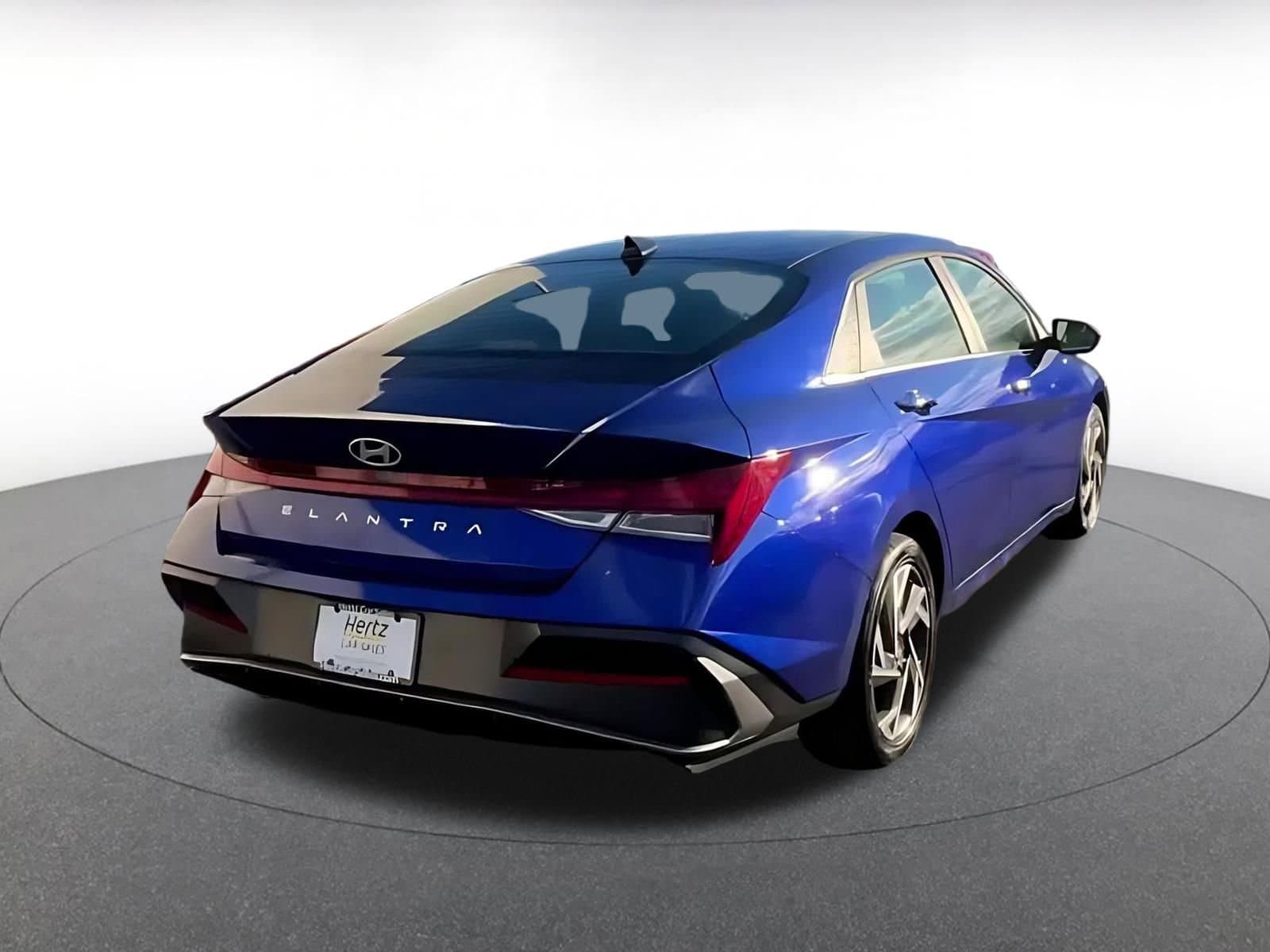 Thumbnail: 2025 Hyundai Elantra - 12