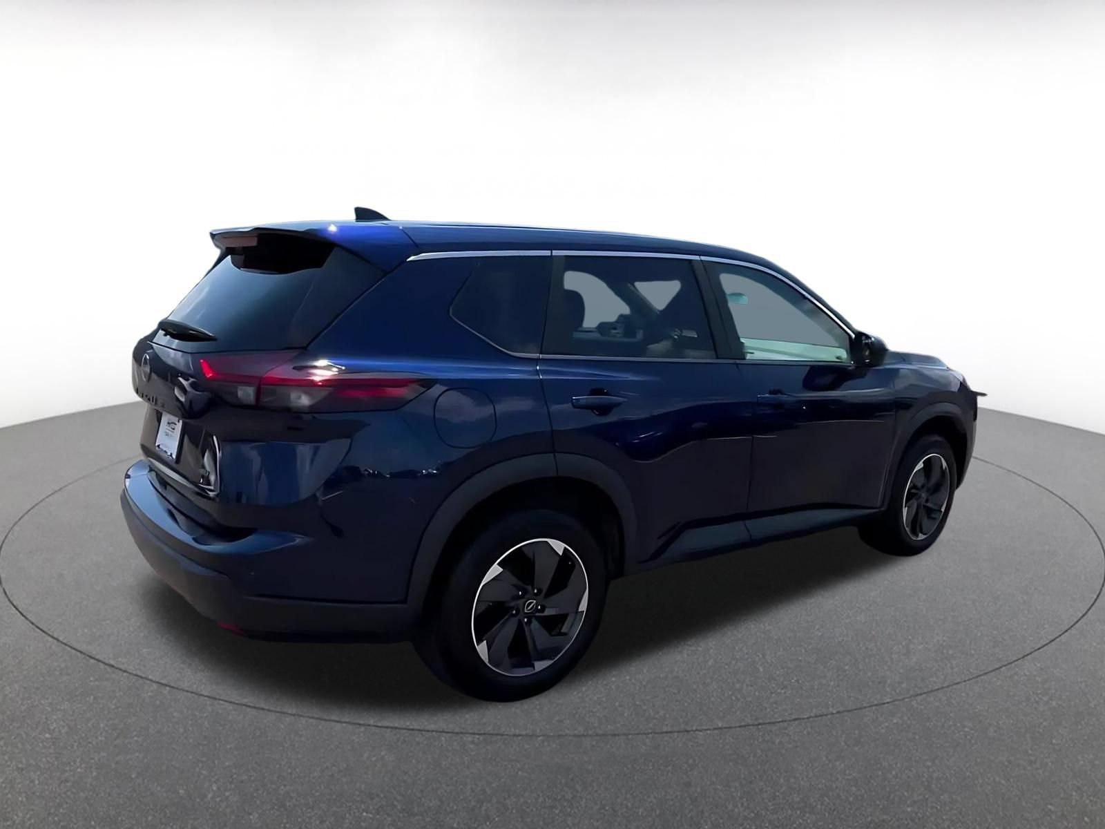 Thumbnail: 2025 Nissan Rogue - 15