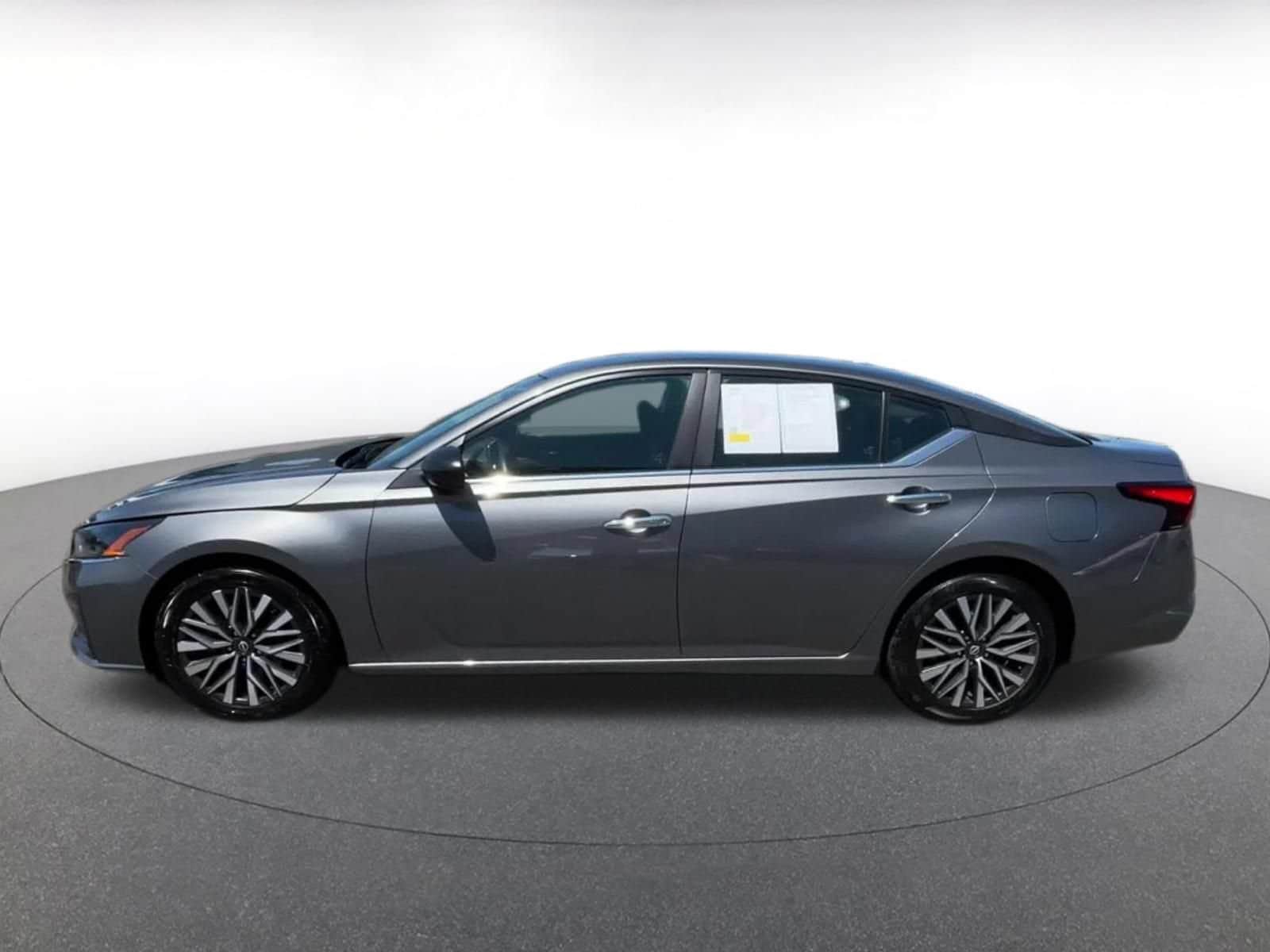 Thumbnail: 2025 Nissan Altima - 7