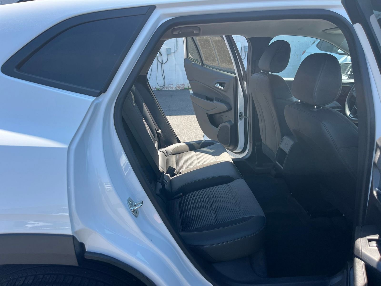 Thumbnail: 2025 Chevrolet Trax - 26