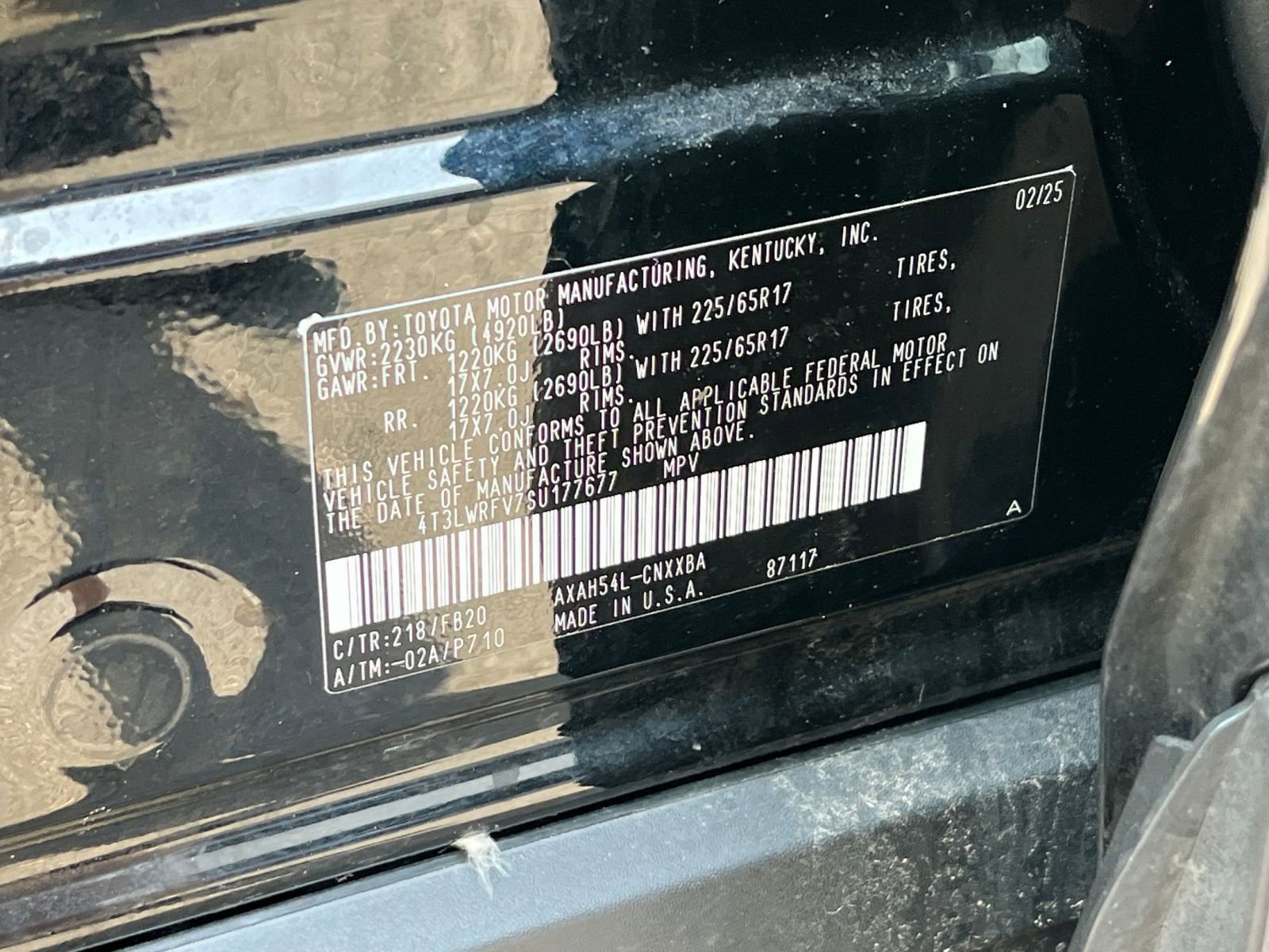 Thumbnail: 2025 Toyota RAV4 - 28