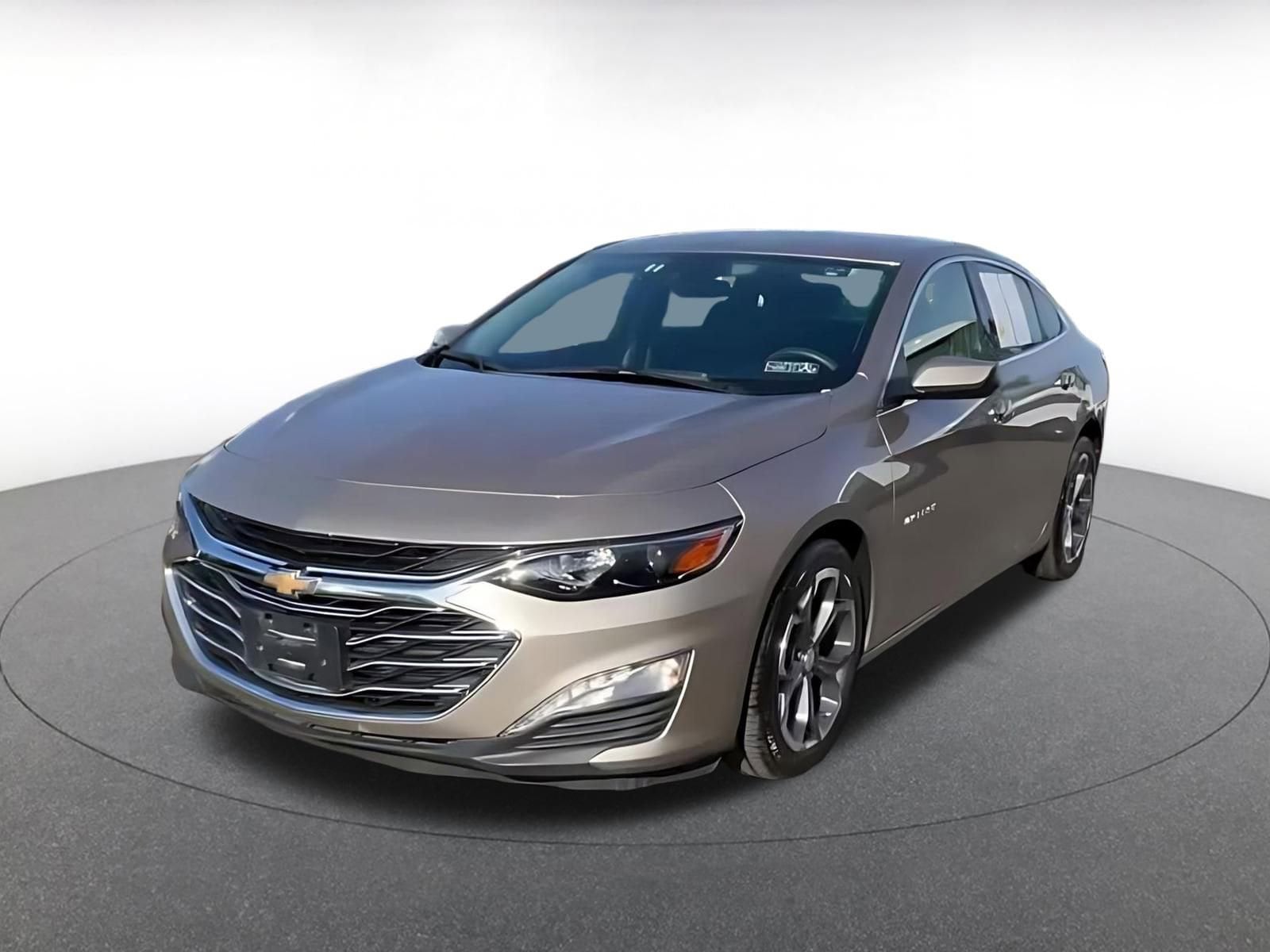 Thumbnail: 2024 Chevrolet Malibu - 6