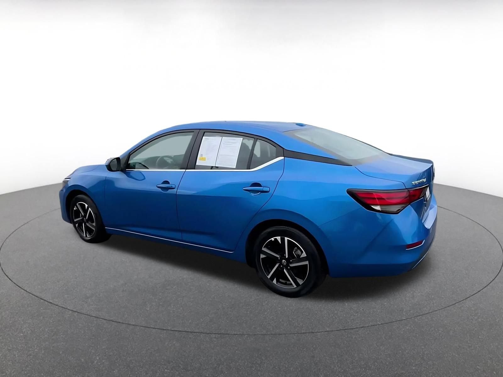 Thumbnail: 2025 Nissan Sentra - 9