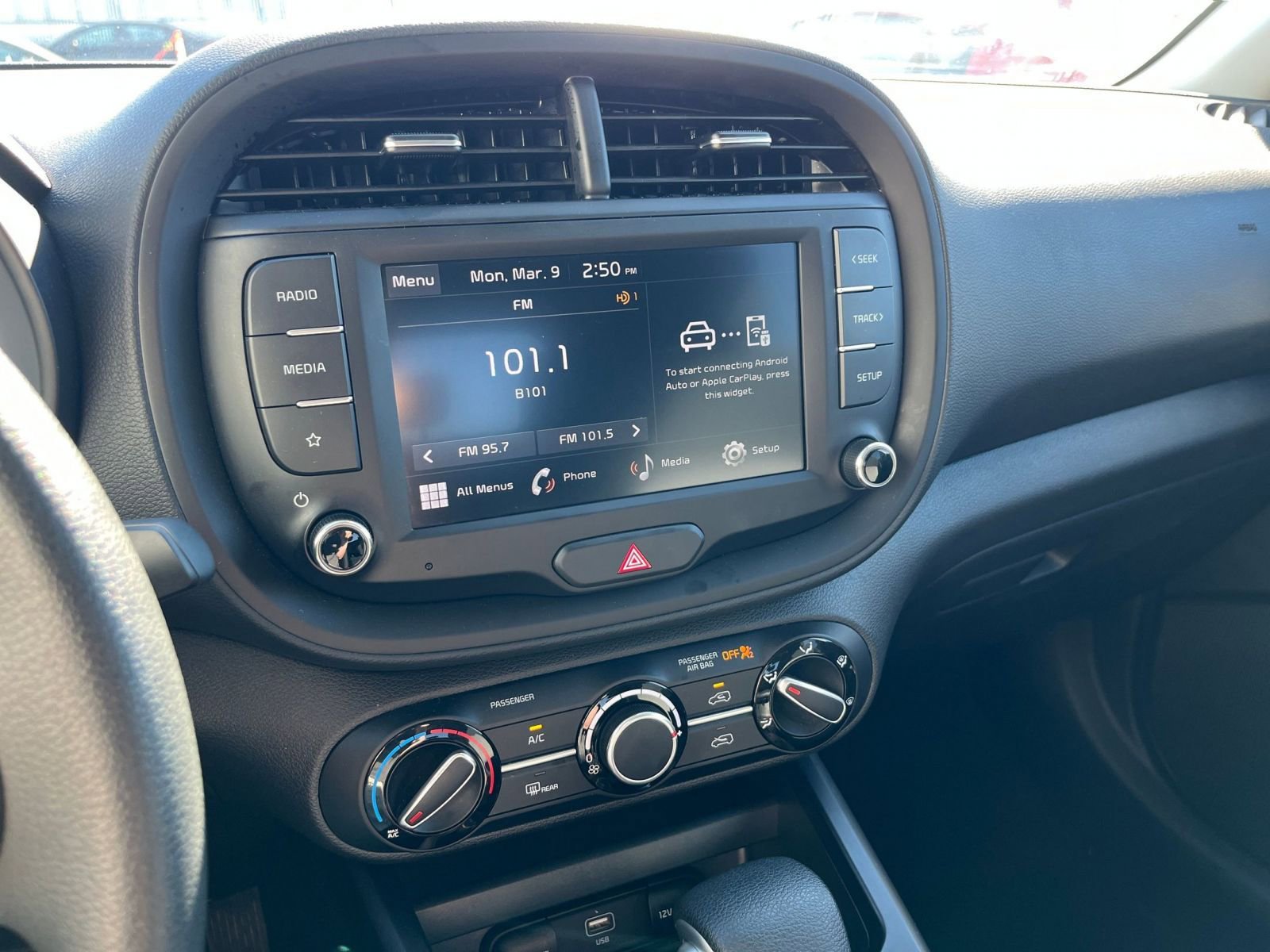 Thumbnail: 2025 Kia Soul - 20