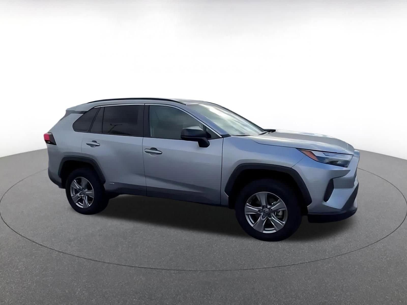 Thumbnail: 2025 Toyota RAV4 - 2