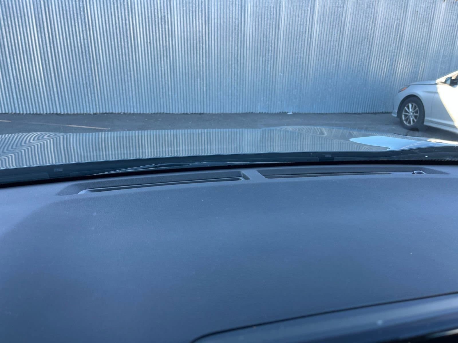 Thumbnail: 2025 Toyota RAV4 - 18