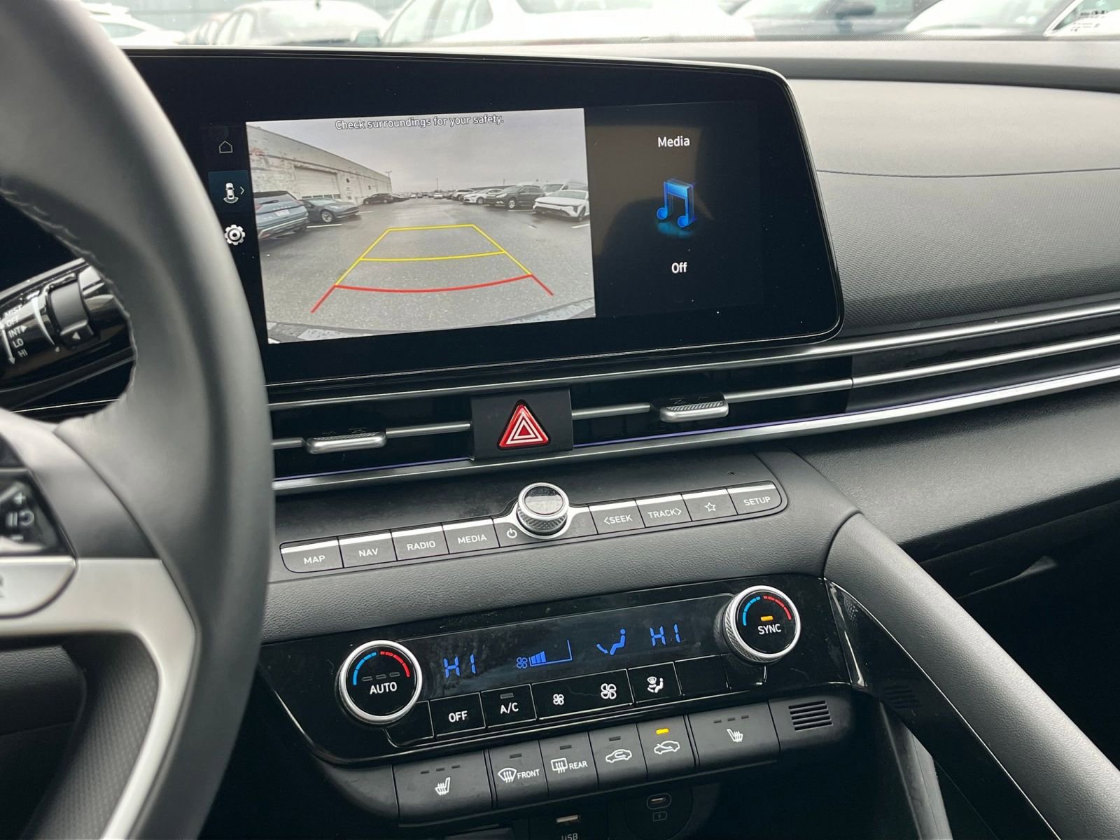 Thumbnail: 2025 Hyundai Elantra - 20