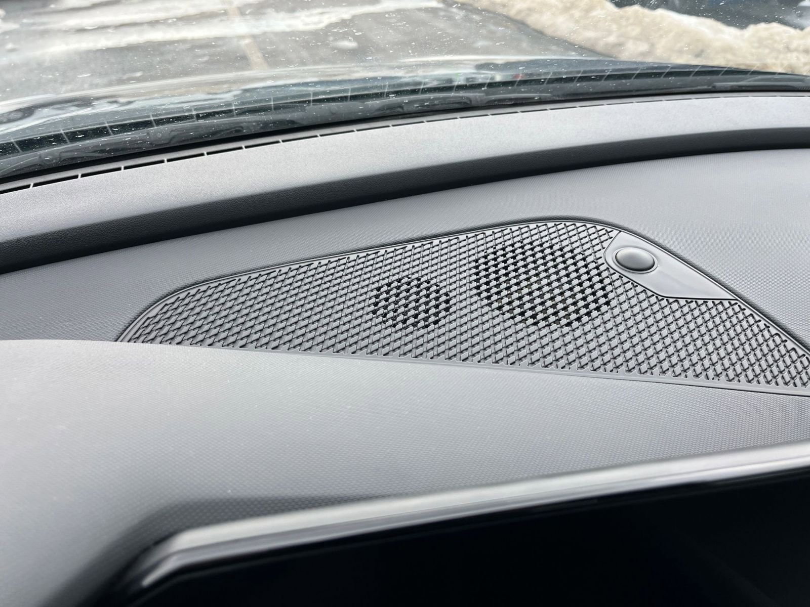 Thumbnail: 2025 Hyundai Elantra - 17