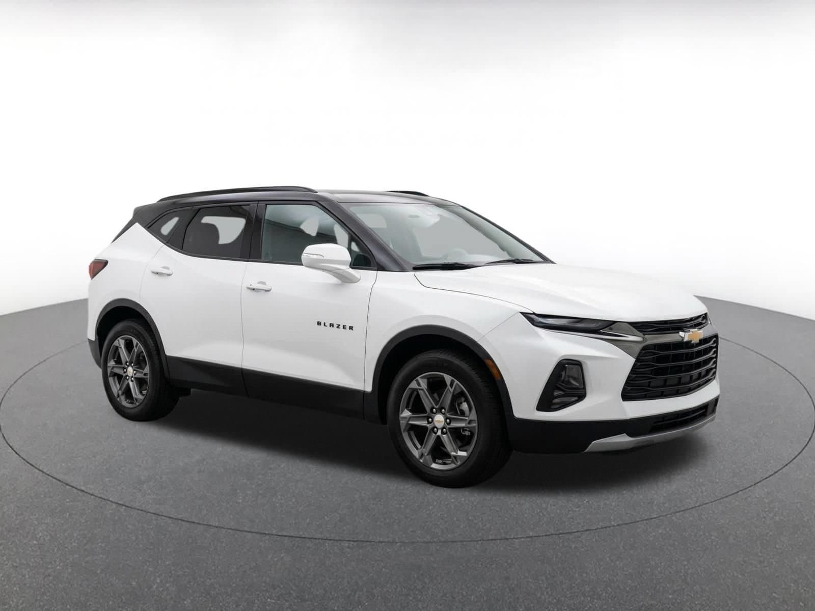 Thumbnail: 2025 Chevrolet Blazer - 3