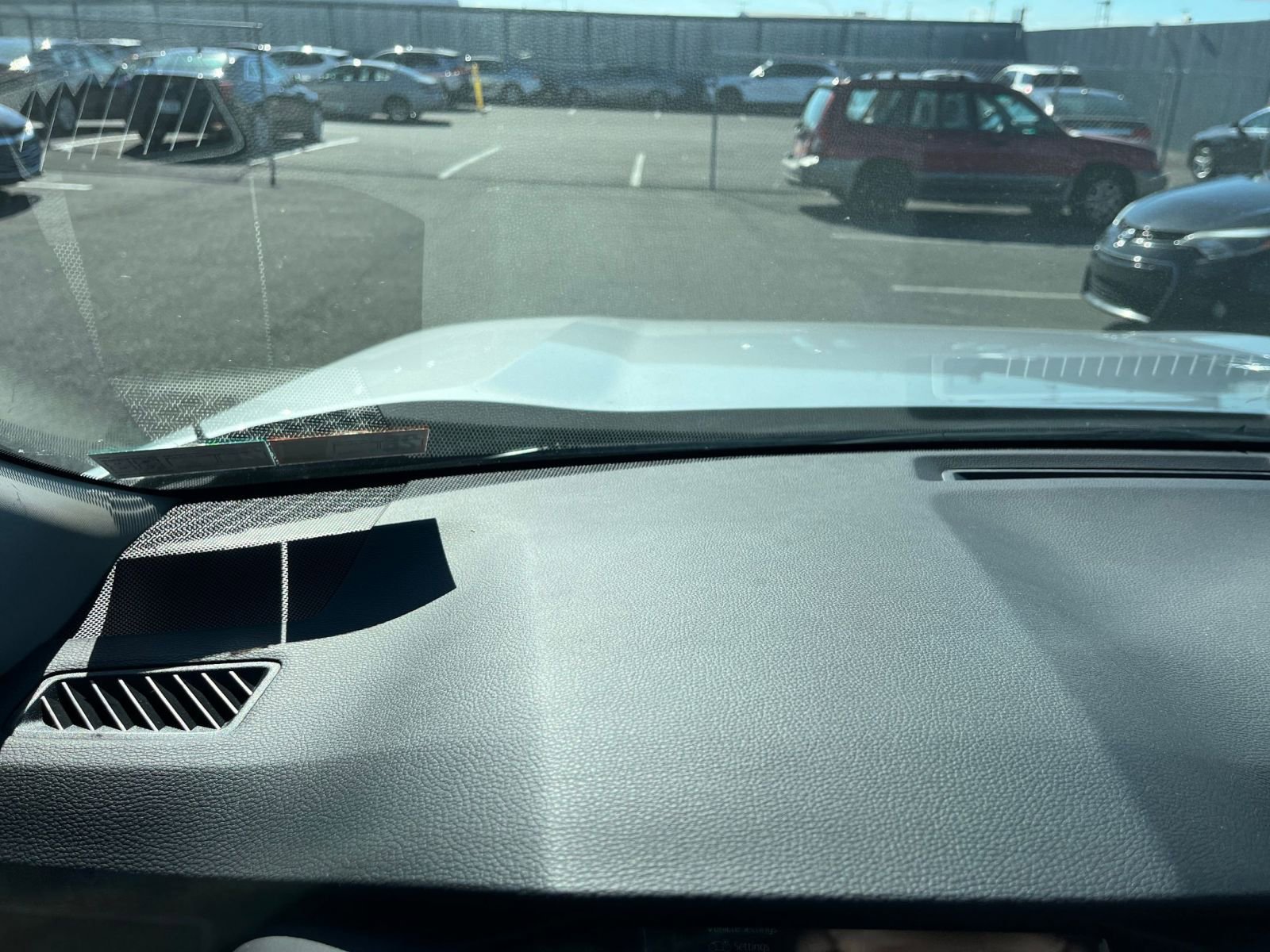 Thumbnail: 2025 Toyota RAV4 - 33