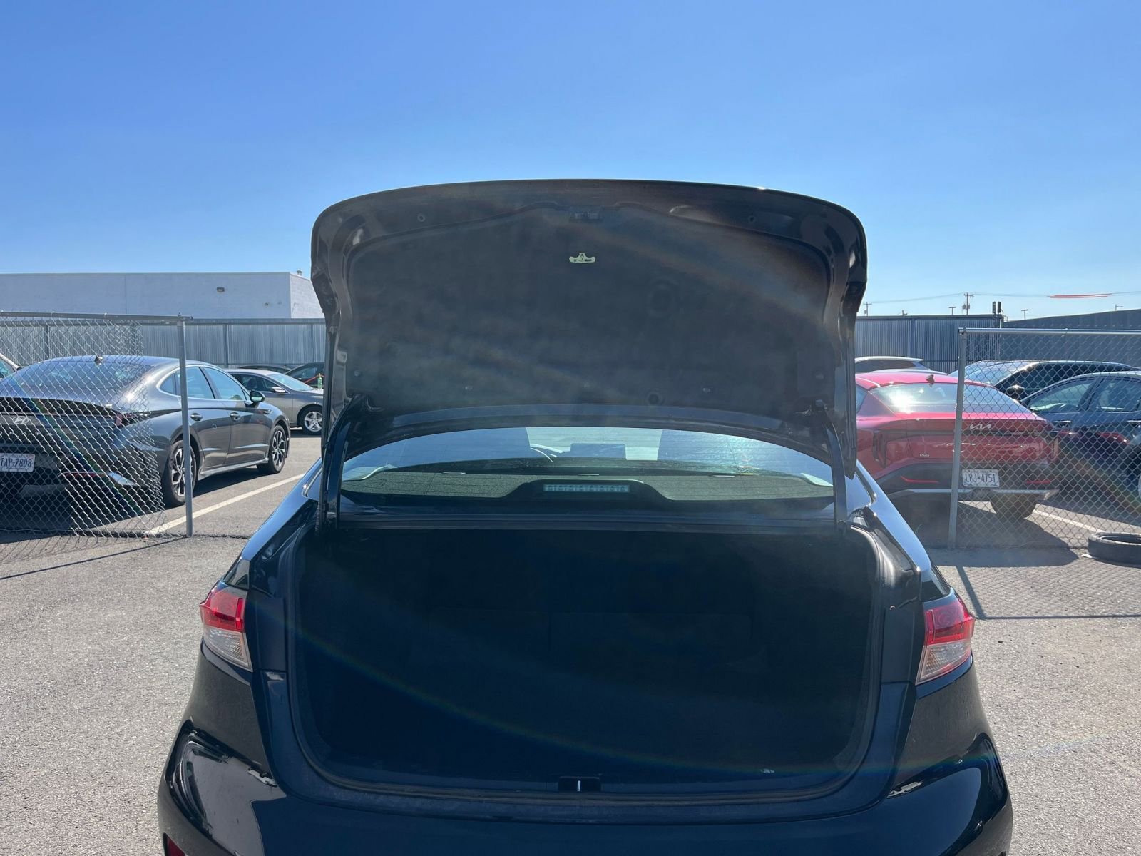 Thumbnail: 2025 Toyota Corolla - 30