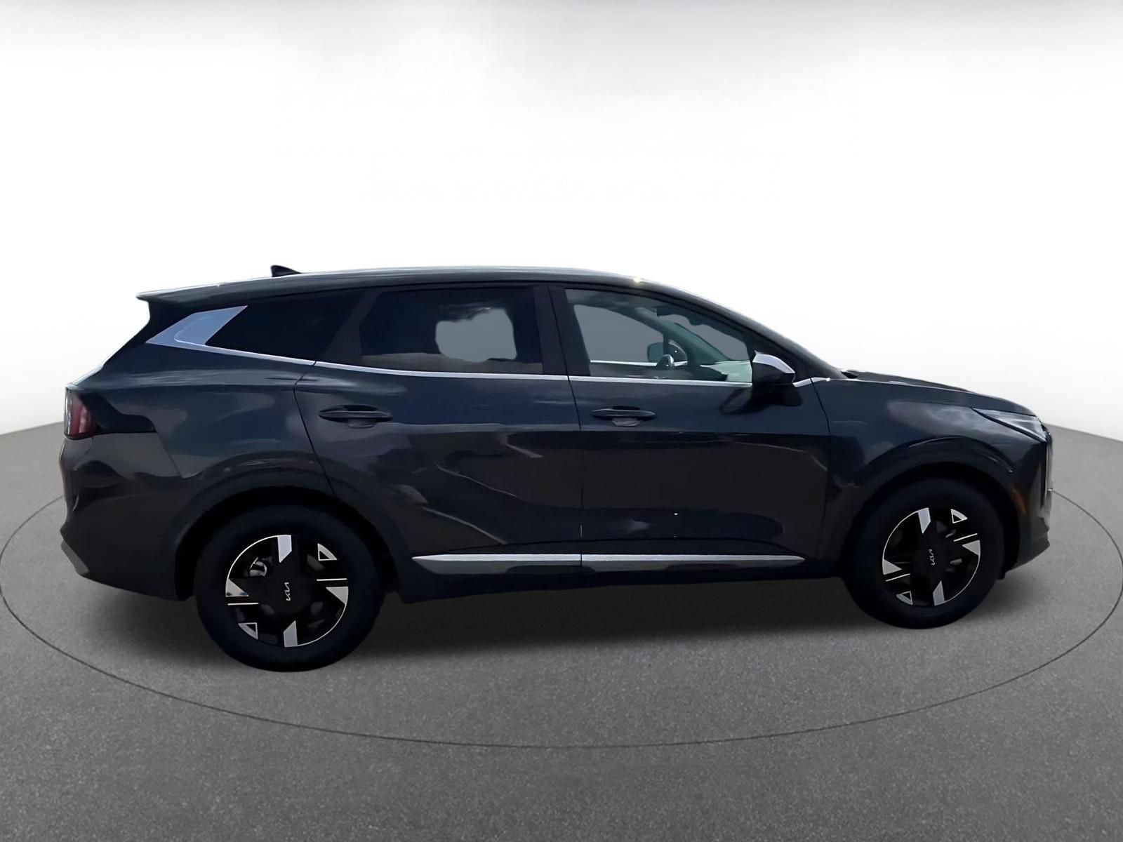 Thumbnail: 2026 Kia Sportage - 13