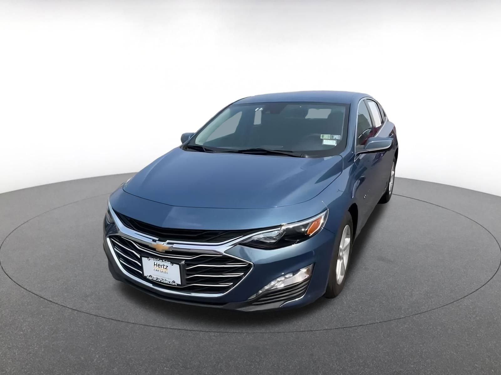 Thumbnail: 2024 Chevrolet Malibu - 6