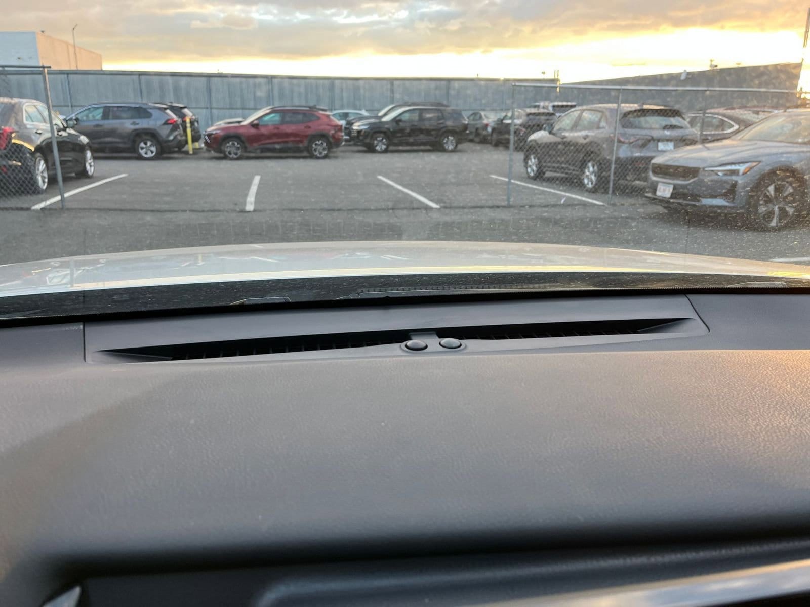 Thumbnail: 2025 Toyota Camry - 18