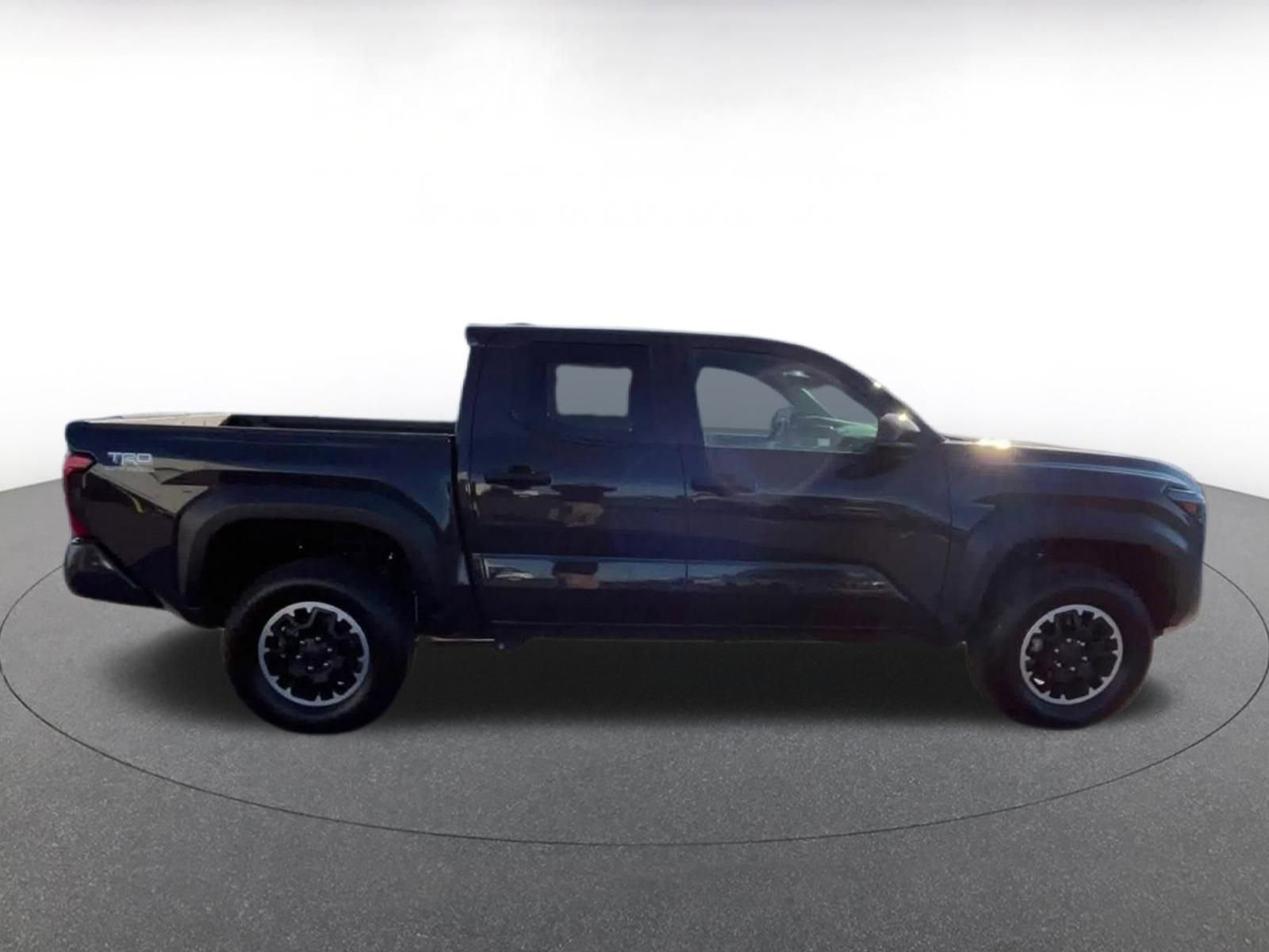 Thumbnail: 2025 Toyota Tacoma - 13