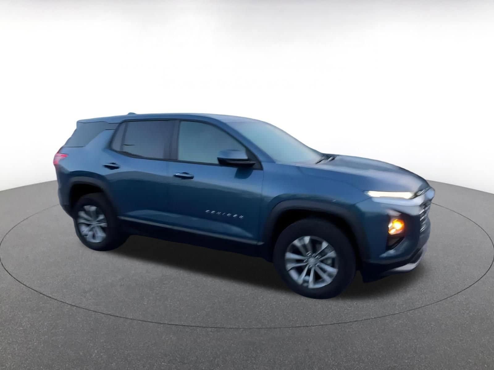 Thumbnail: 2025 Chevrolet Equinox - 2