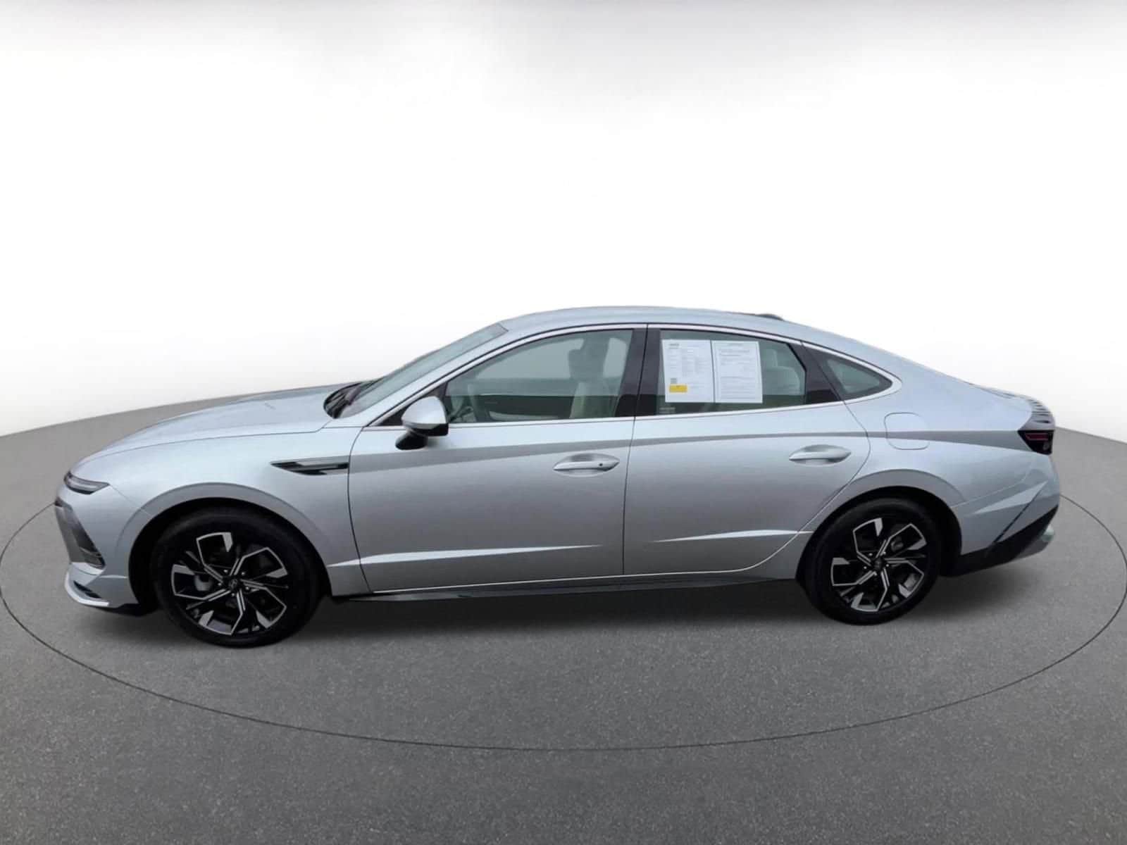 Thumbnail: 2025 Hyundai Sonata - 8