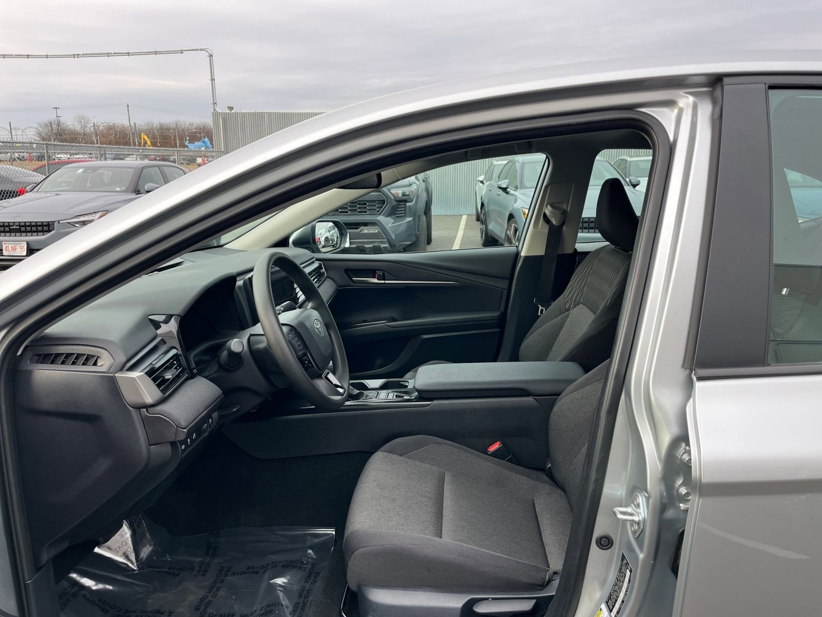 Thumbnail: 2025 Toyota Camry - 26