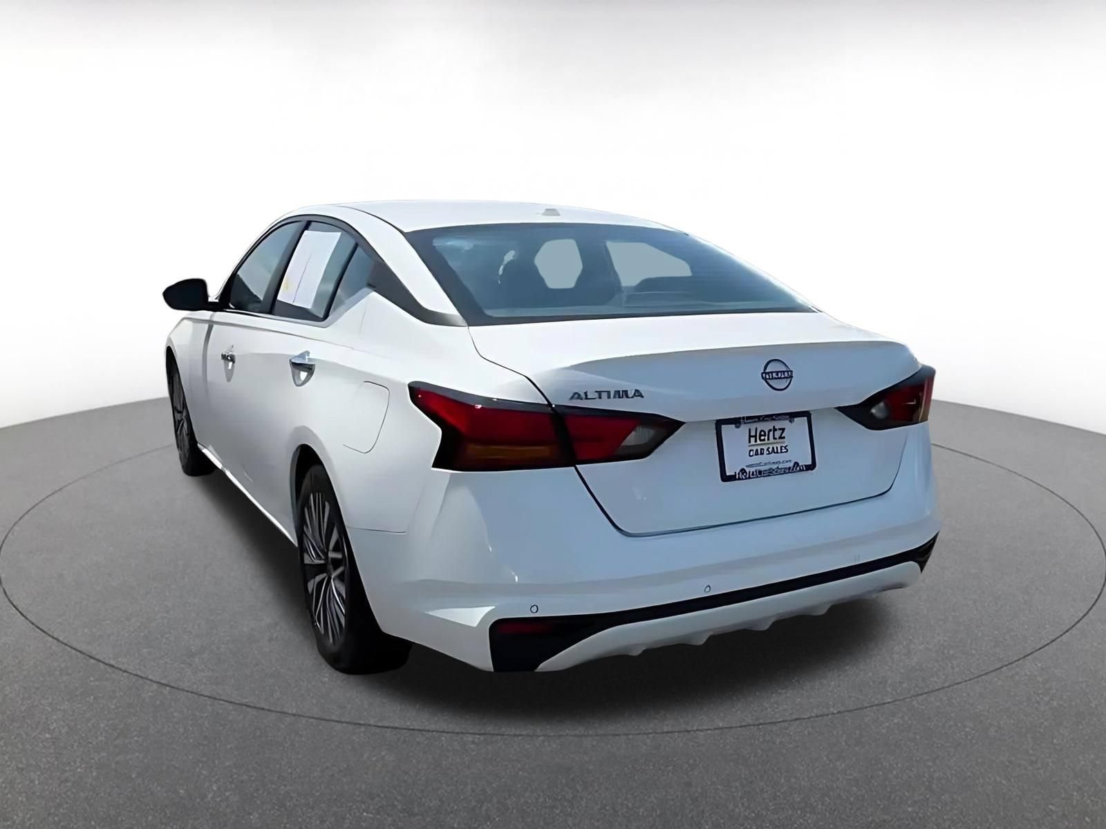 Thumbnail: 2025 Nissan Altima - 11