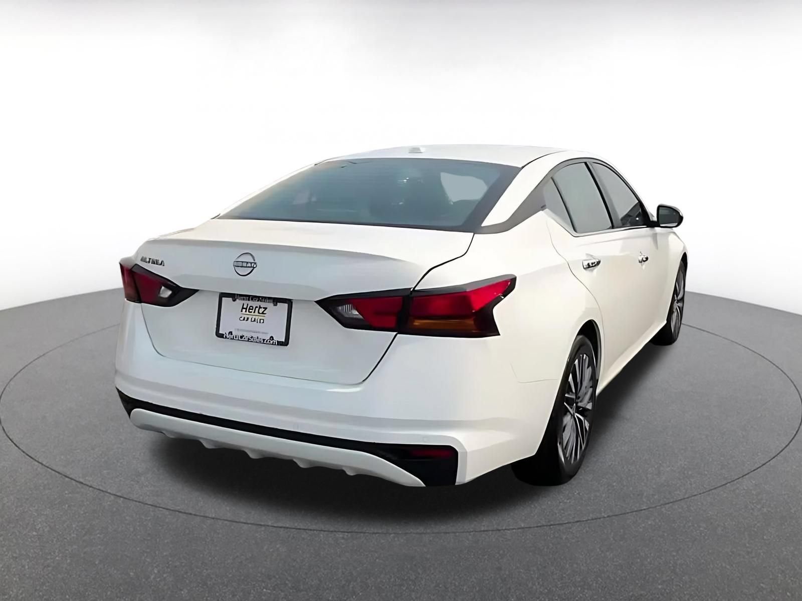 Thumbnail: 2025 Nissan Altima - 13
