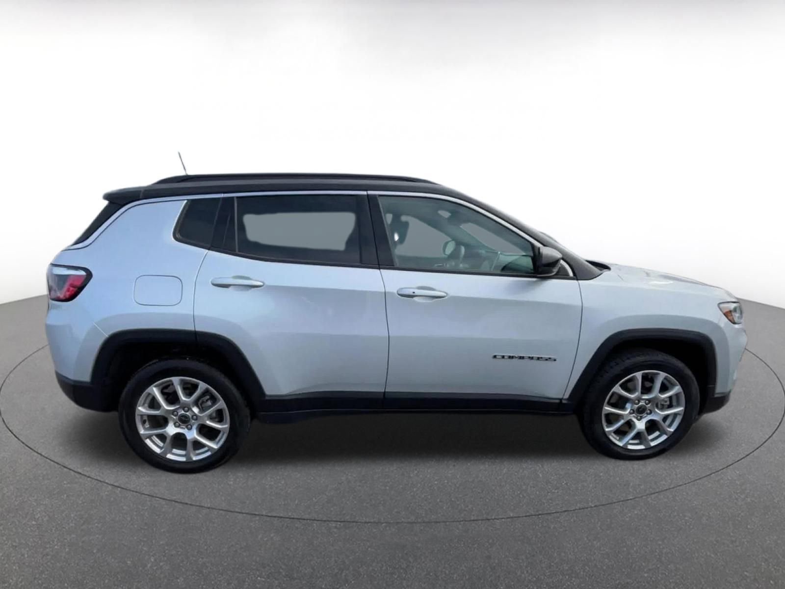 Thumbnail: 2025 Jeep Compass - 16
