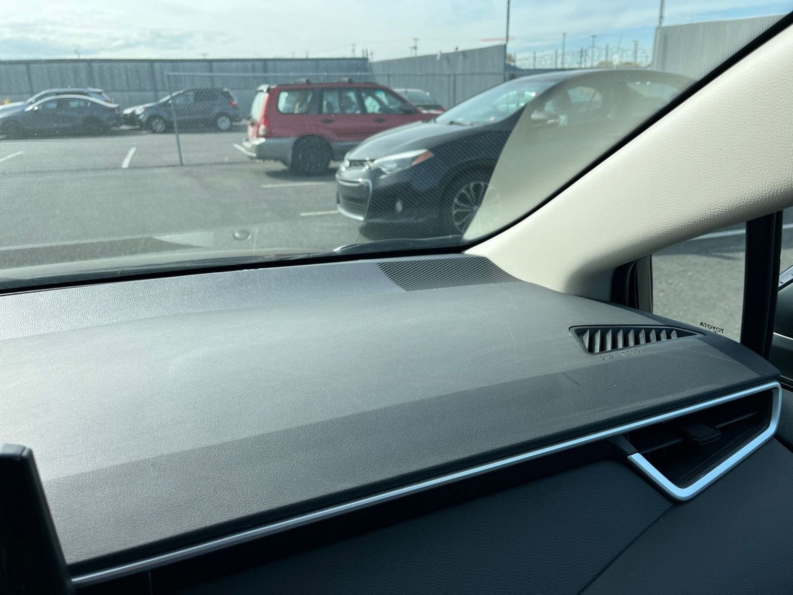 Thumbnail: 2024 Toyota Corolla - 34